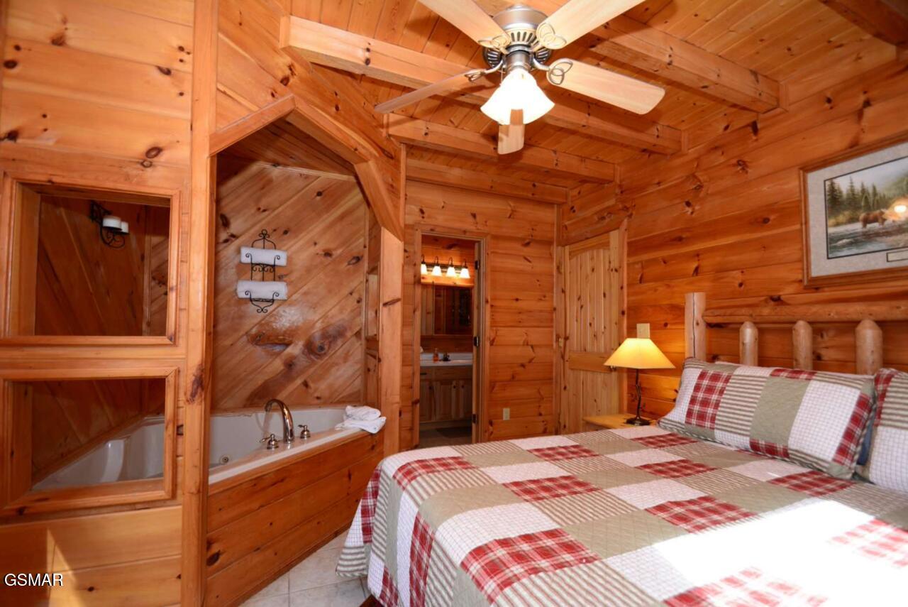 2062 Bird Ridge Road Sevierville TN 37876