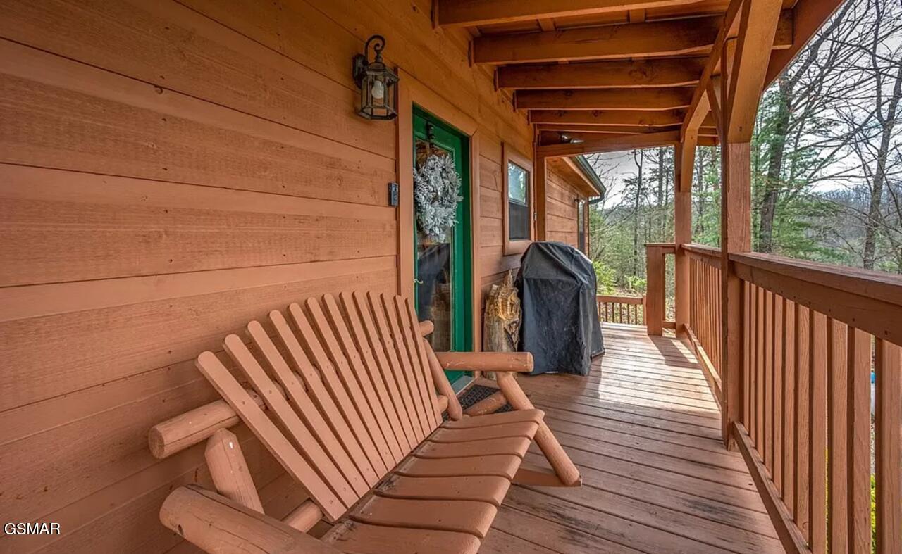 2062 Bird Ridge Road Sevierville TN 37876