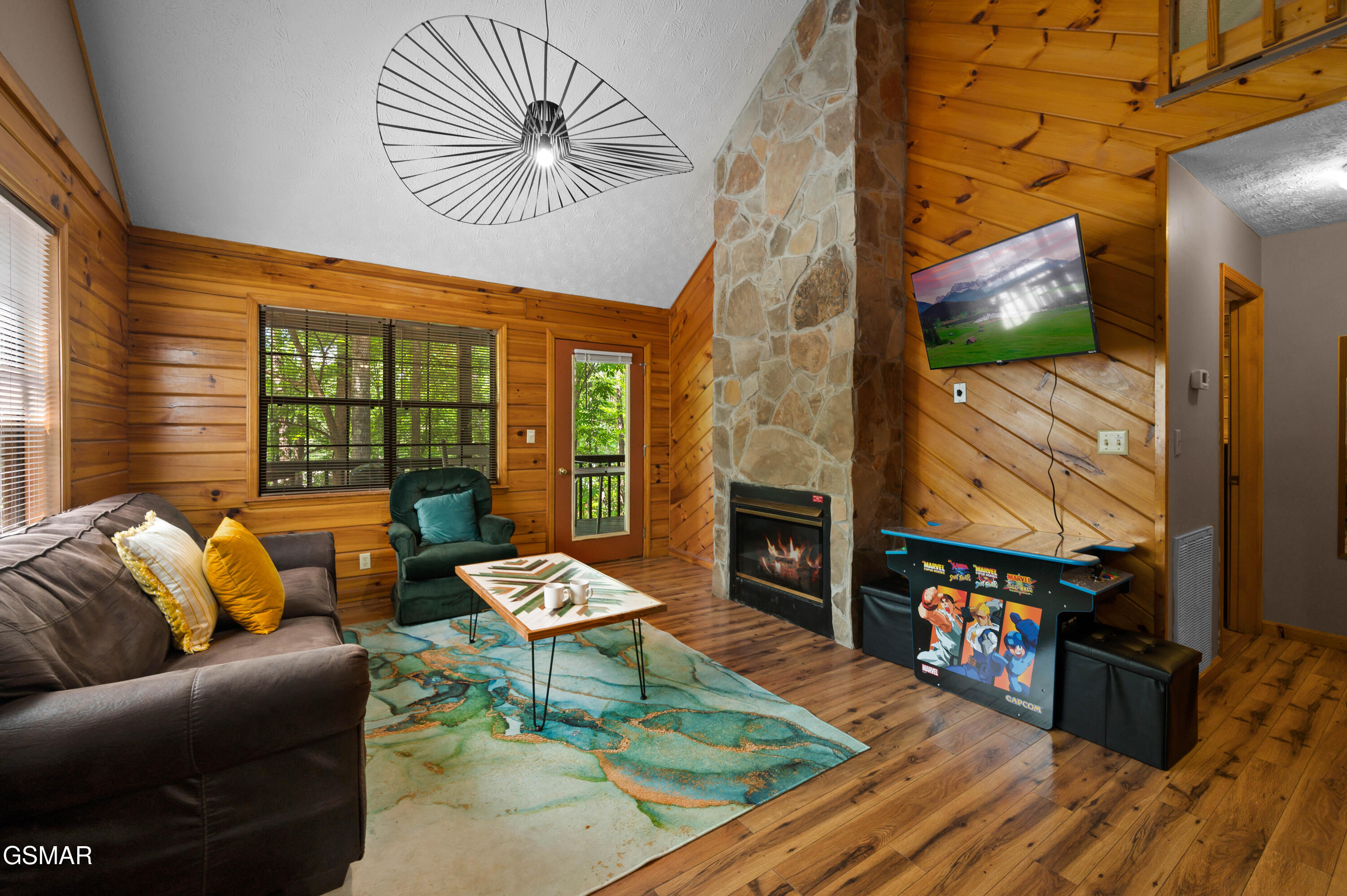 1503 Squirrel Nest Way Sevierville TN 37876