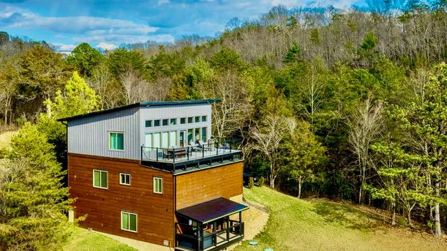 4446 Shangrila Way Sevierville TN 37876