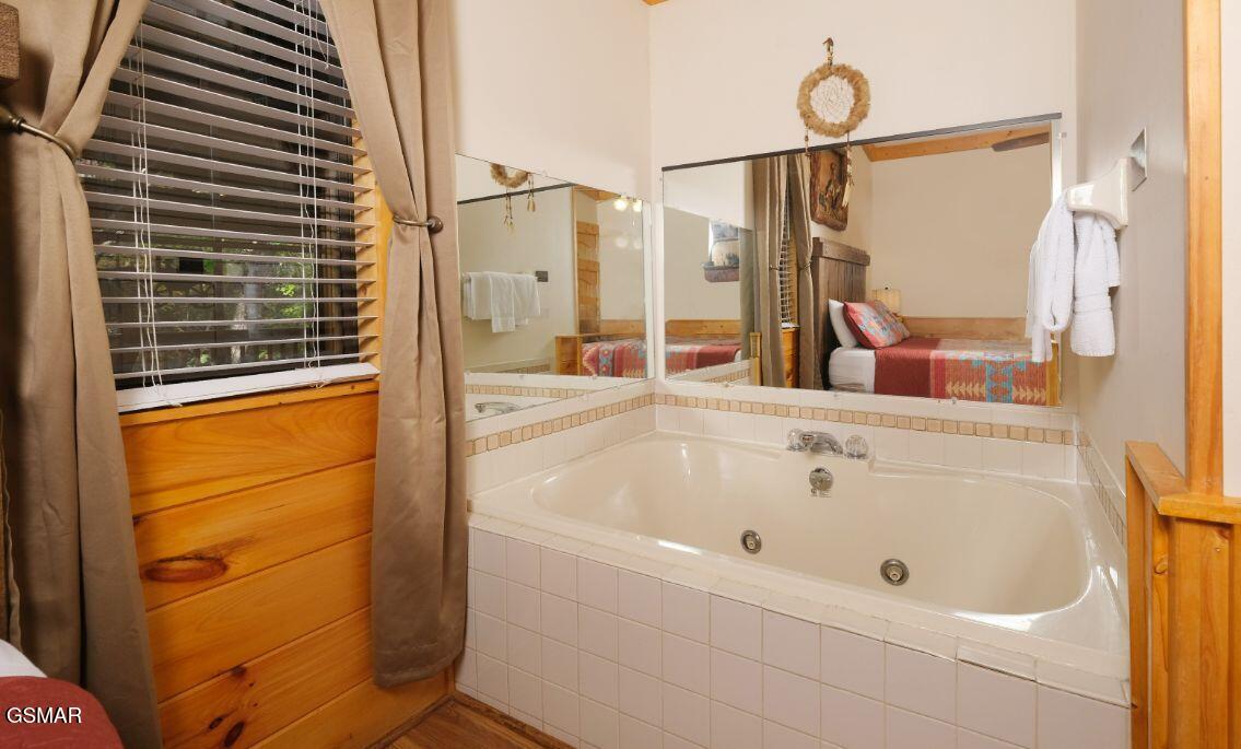 617 Iron Mountain Road Pigeon Forge TN 37863
