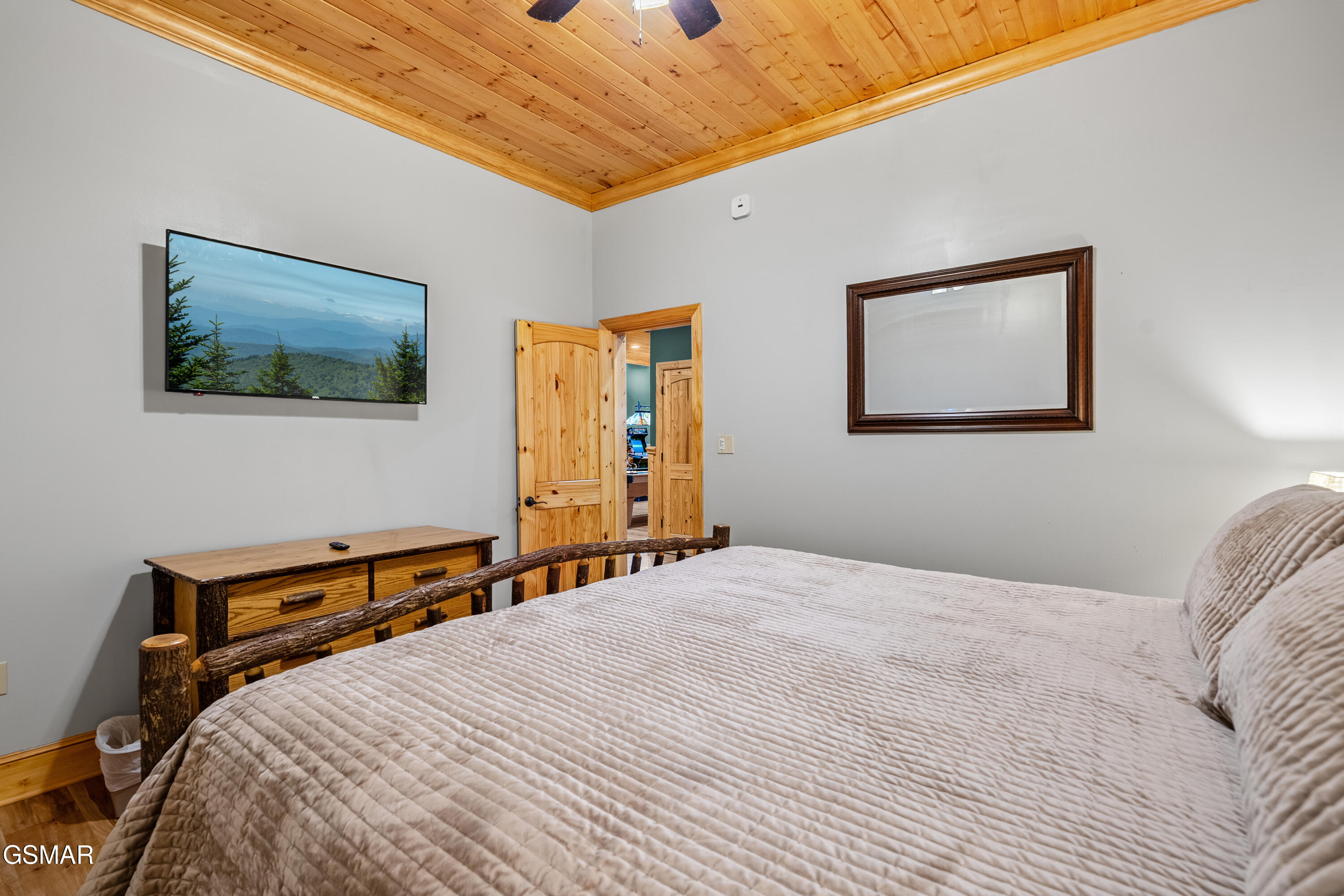 415 Matterhorn Drive Gatlinburg TN 37738