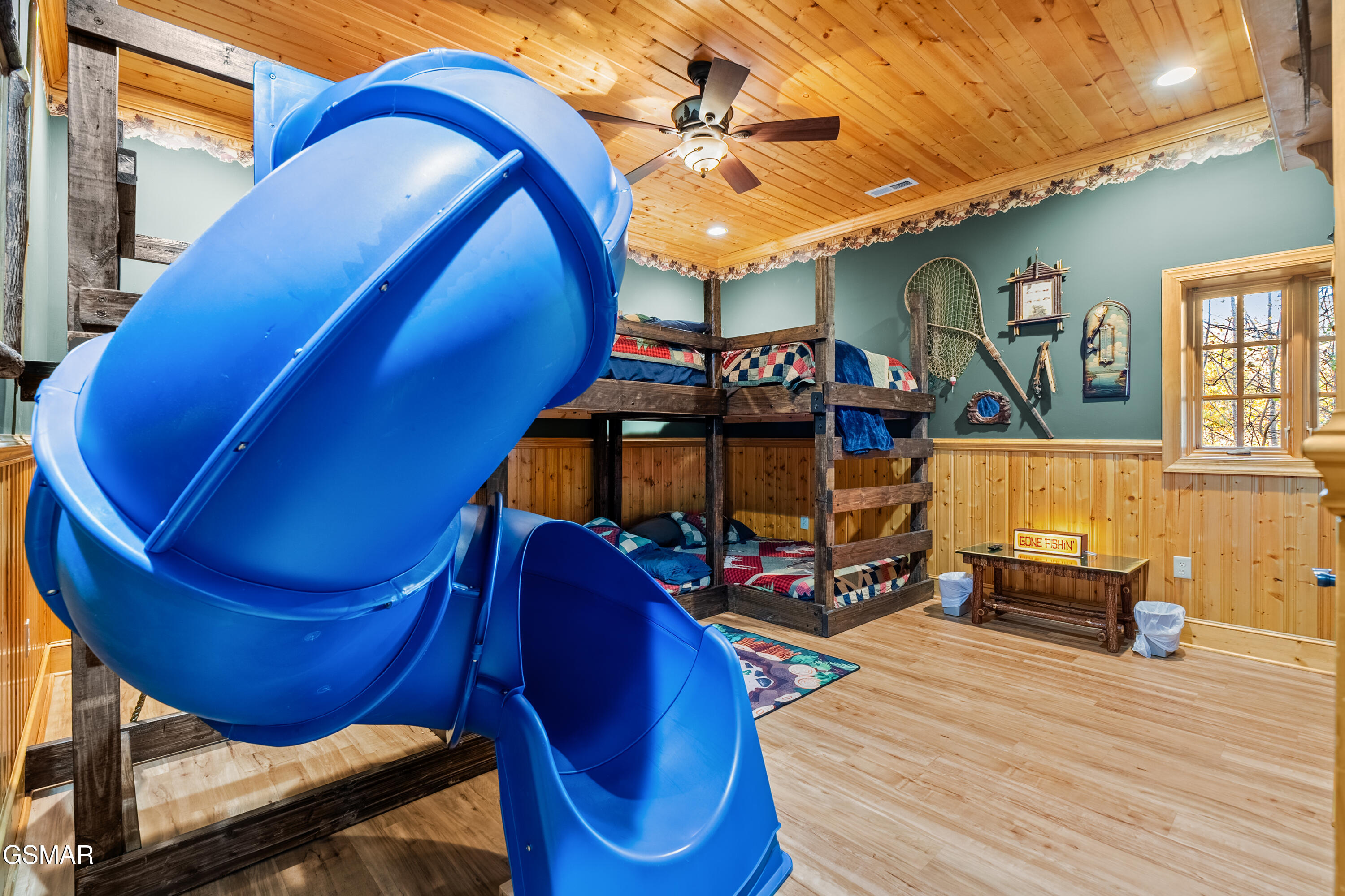 415 Matterhorn Drive Gatlinburg TN 37738
