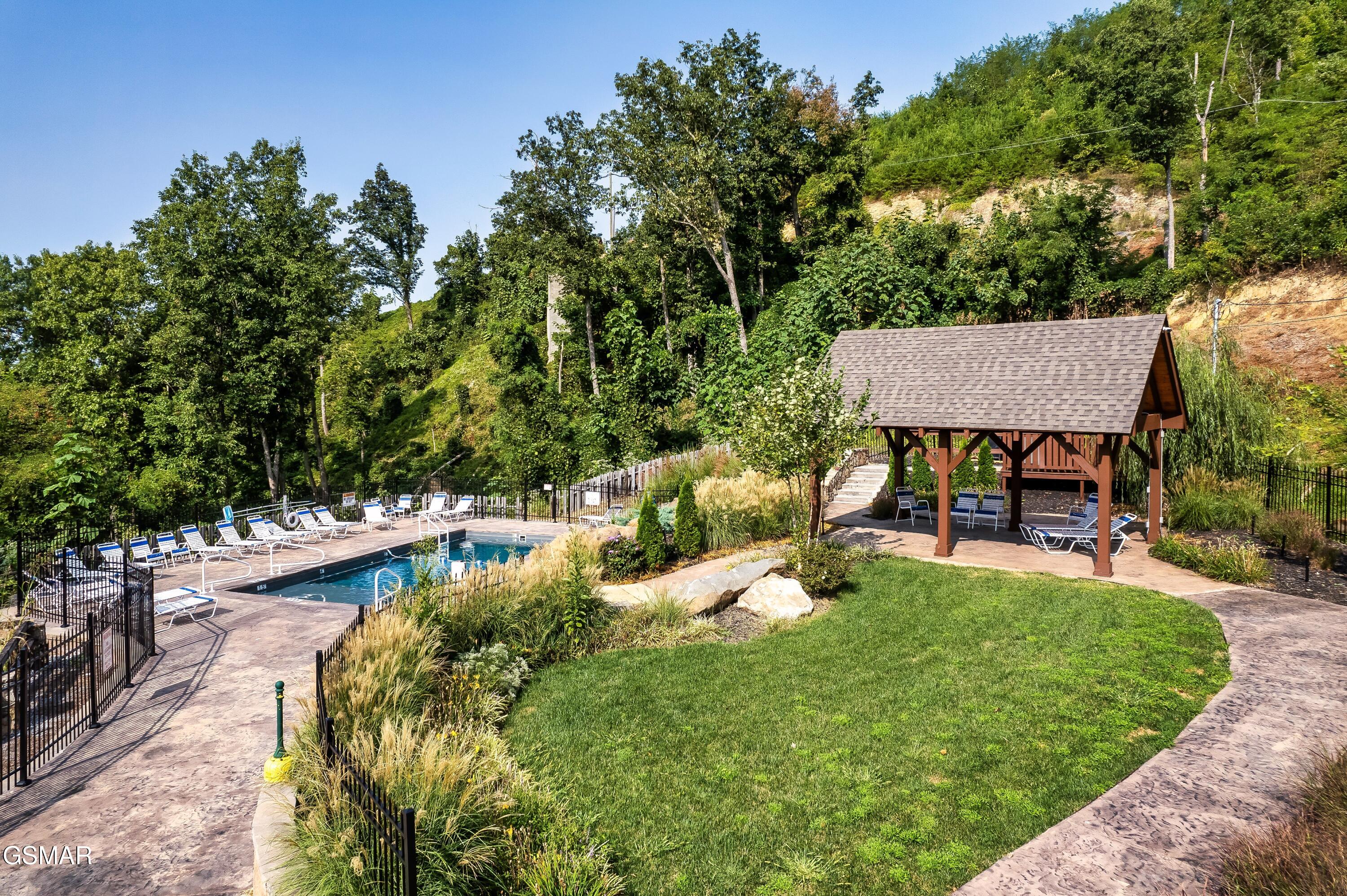 415 Matterhorn Drive Gatlinburg TN 37738
