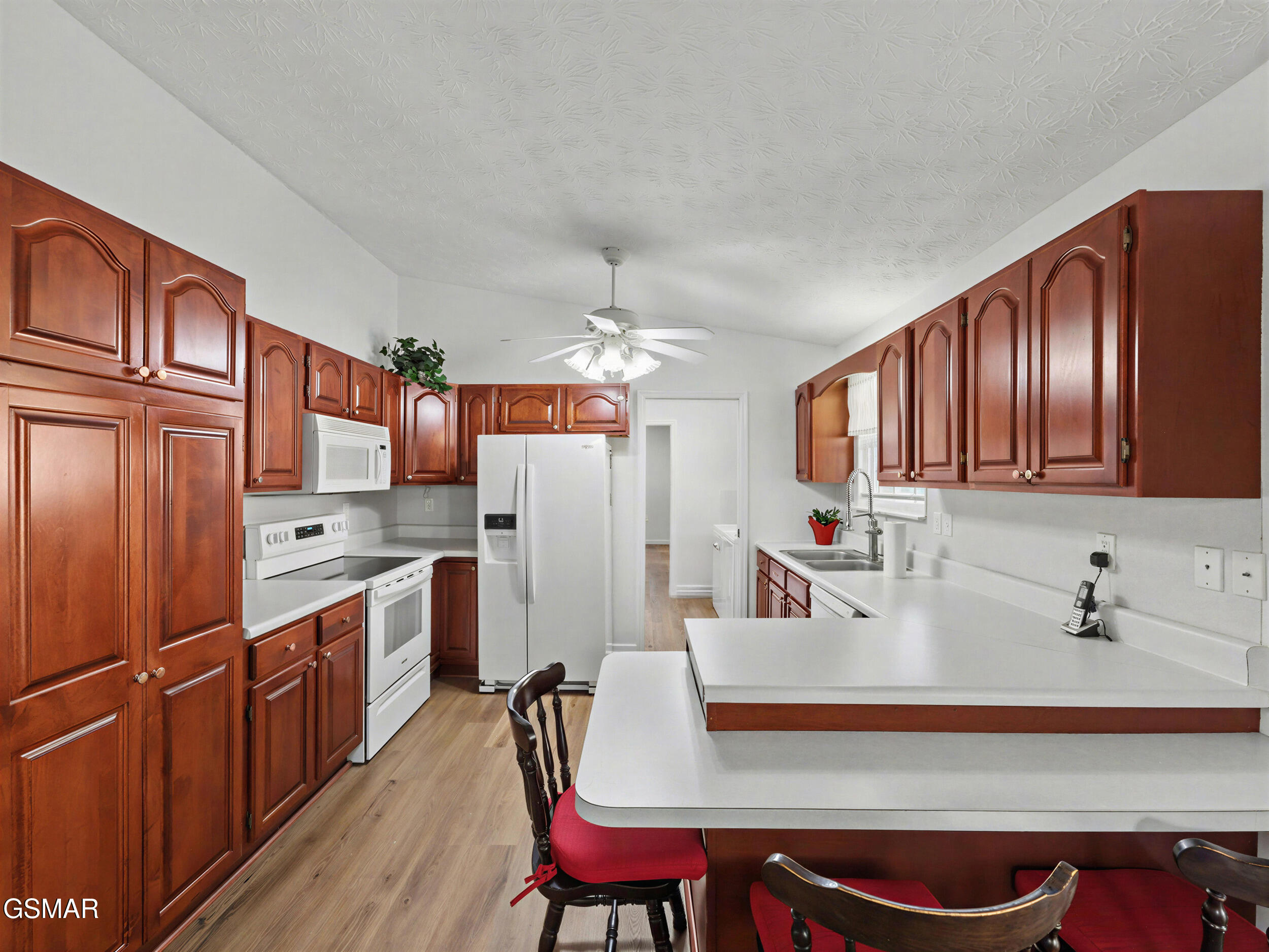 786 Pine Mountain Road Pigeon Forge TN 37863