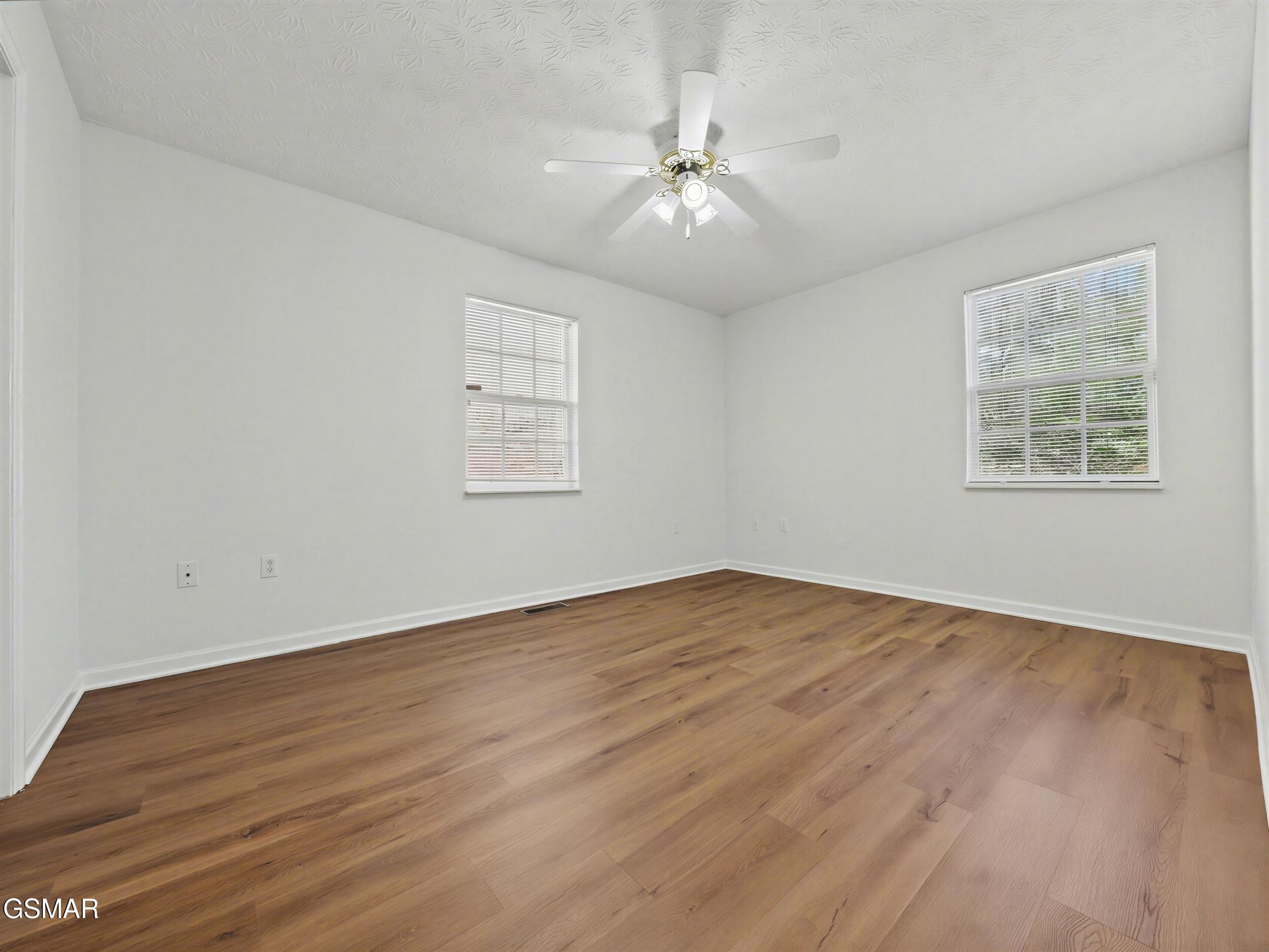 786 Pine Mountain Road Pigeon Forge TN 37863
