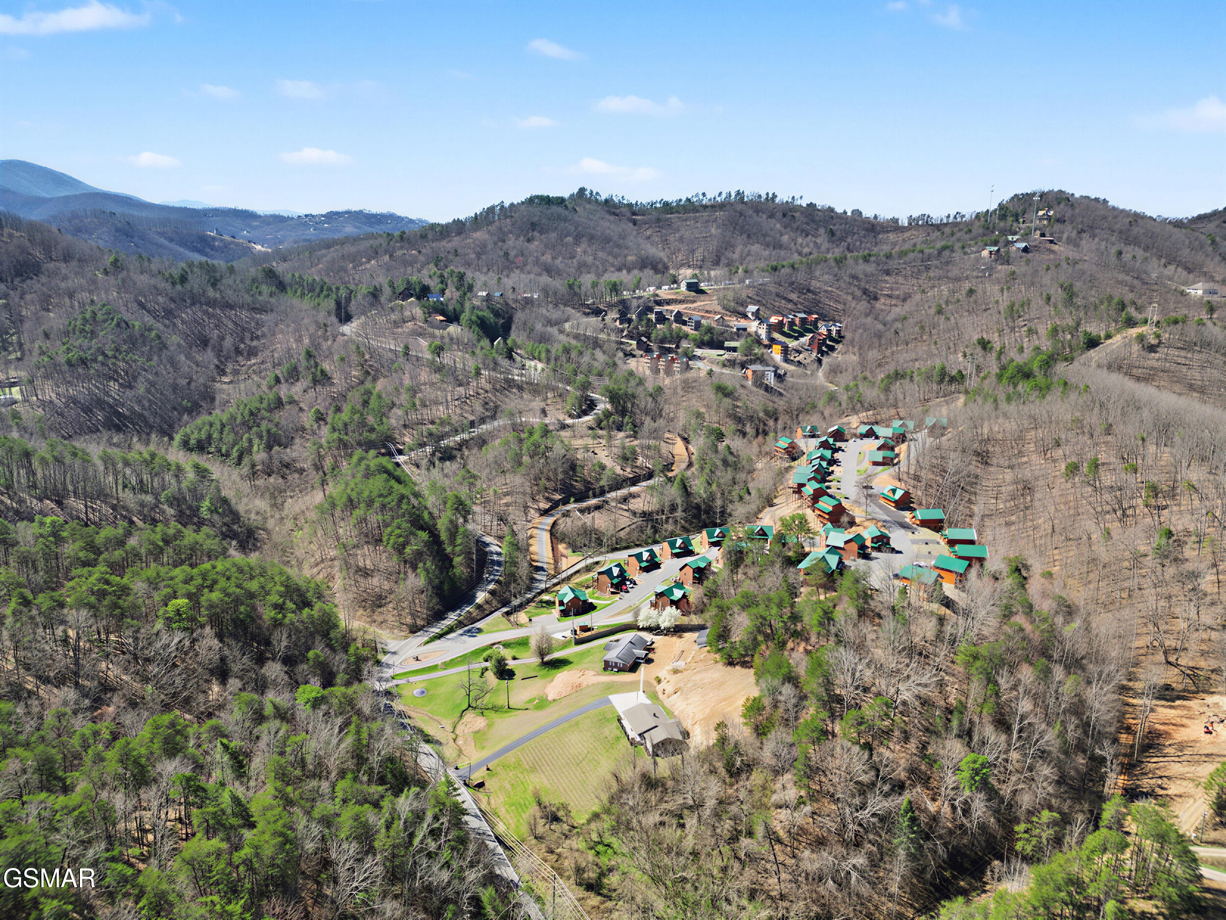 786 Pine Mountain Road Pigeon Forge TN 37863