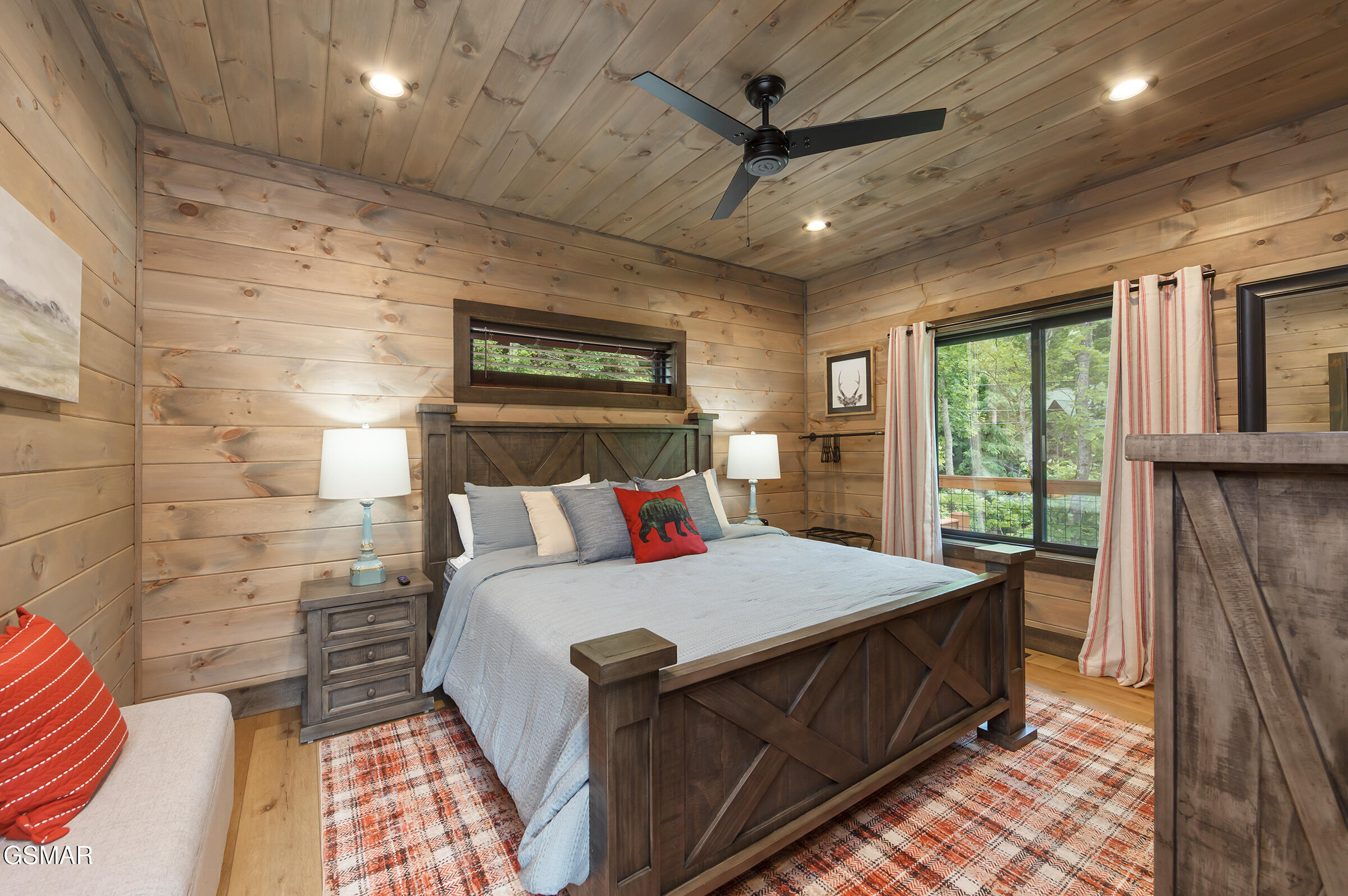 2119 Beach Front Drive Sevierville TN 37862