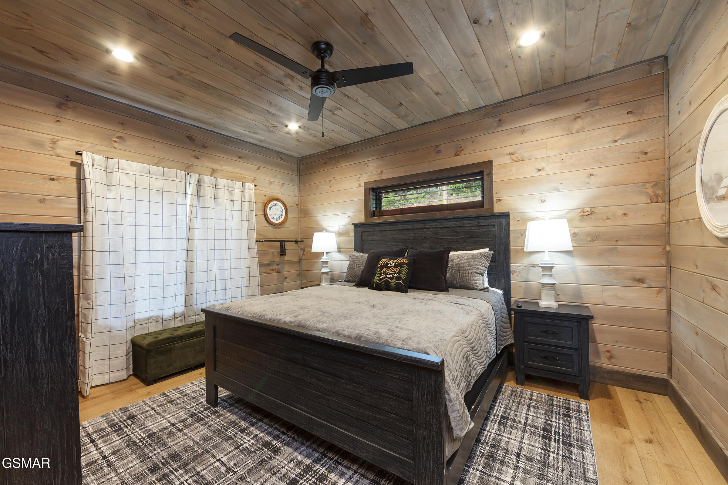 2119 Beach Front Drive Sevierville TN 37862