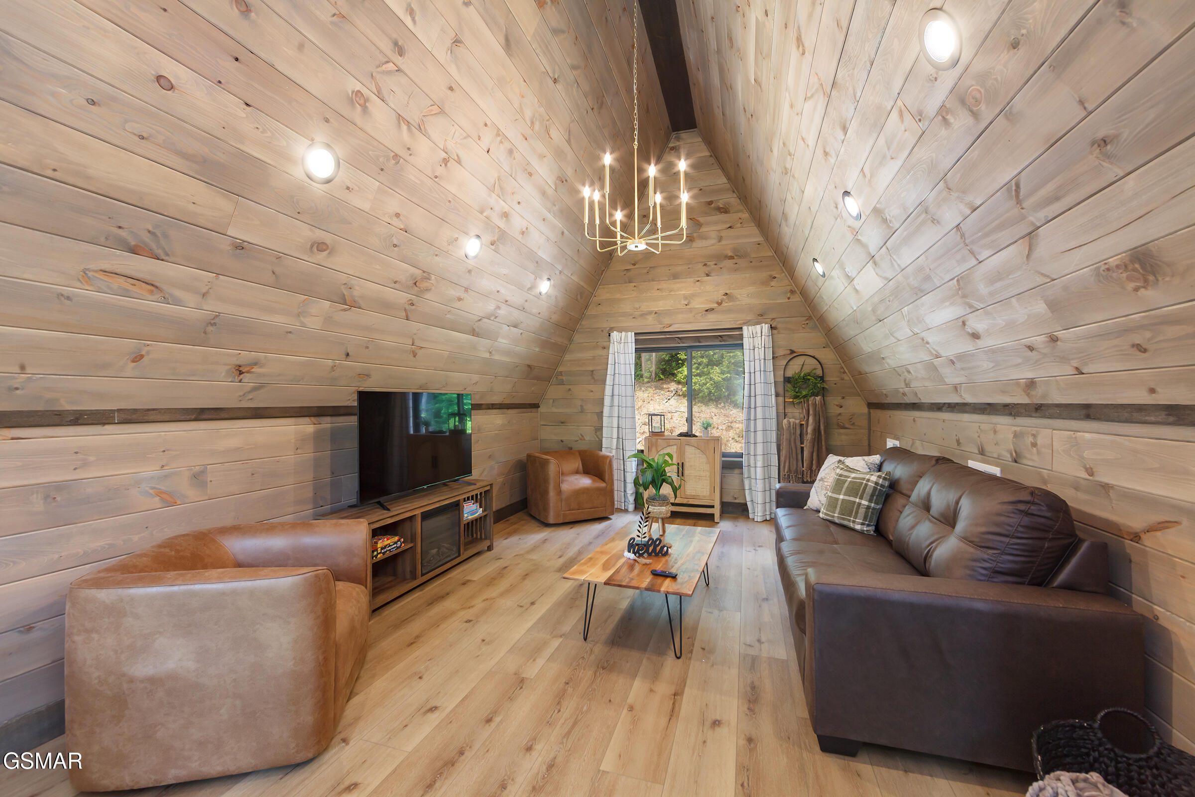 2119 Beach Front Drive Sevierville TN 37862