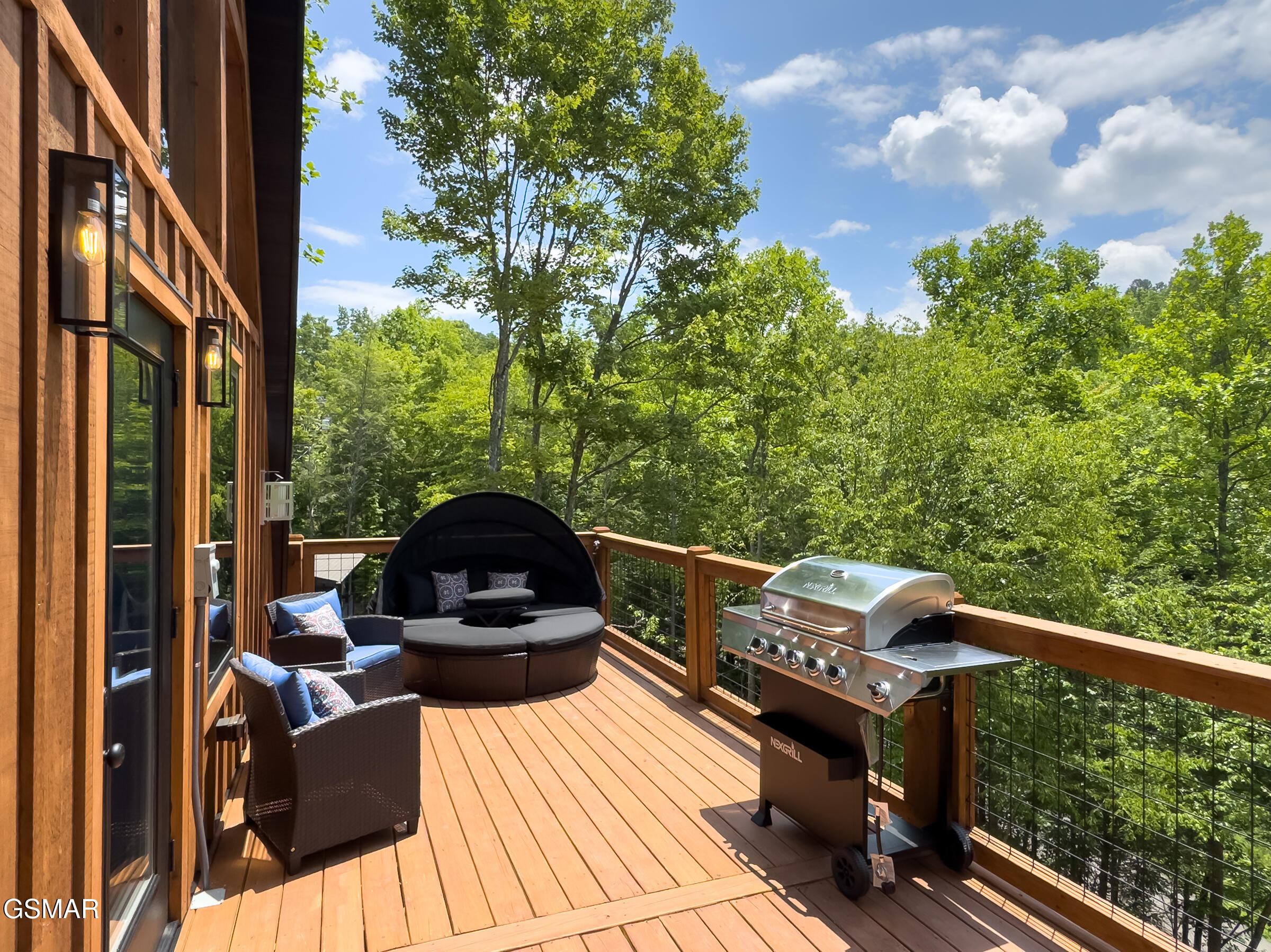 2119 Beach Front Drive Sevierville TN 37862