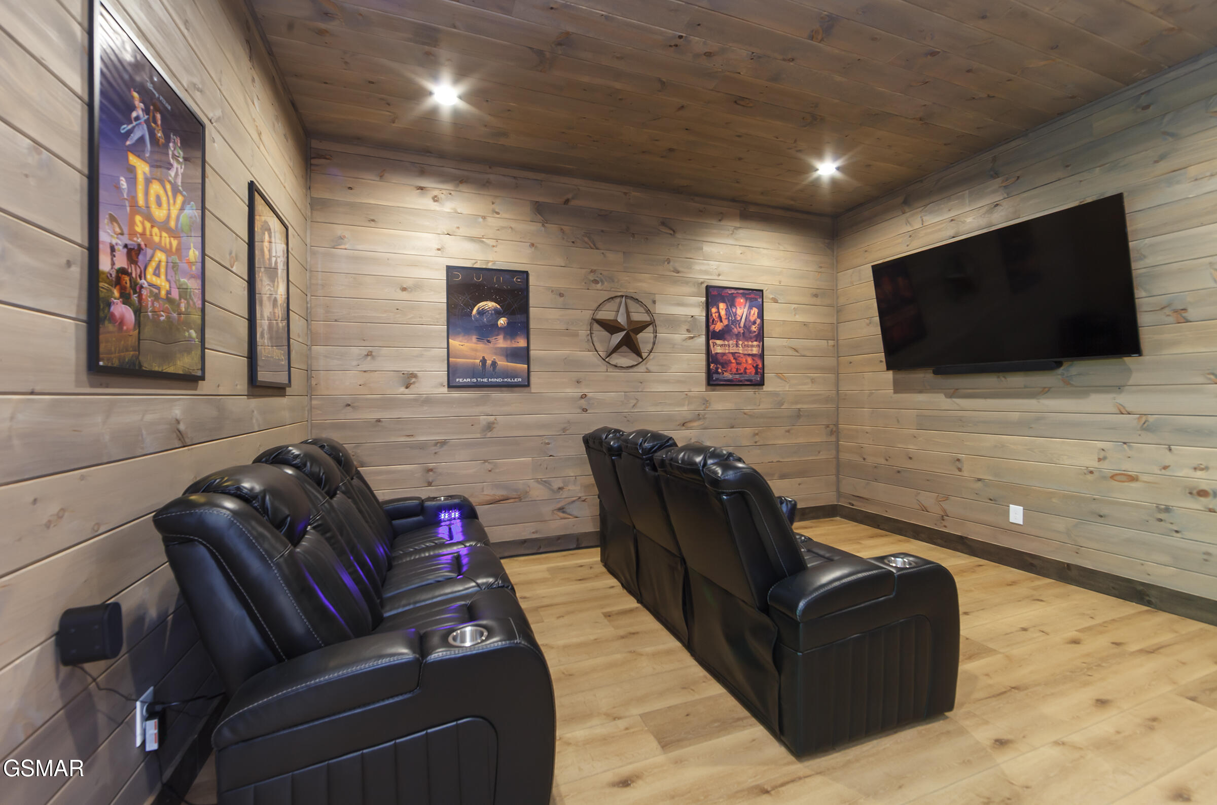 2119 Beach Front Drive Sevierville TN 37862