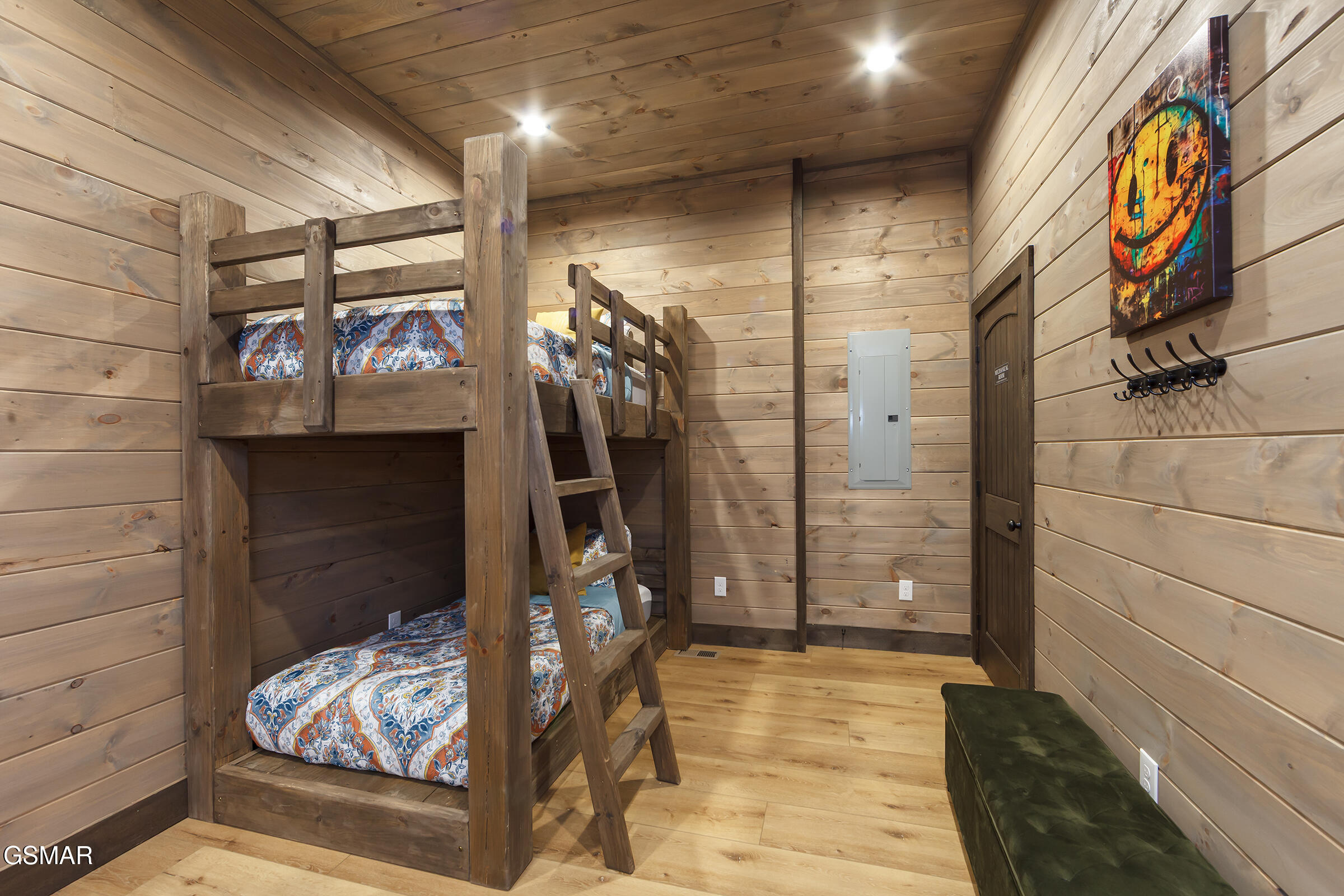 2119 Beach Front Drive Sevierville TN 37862