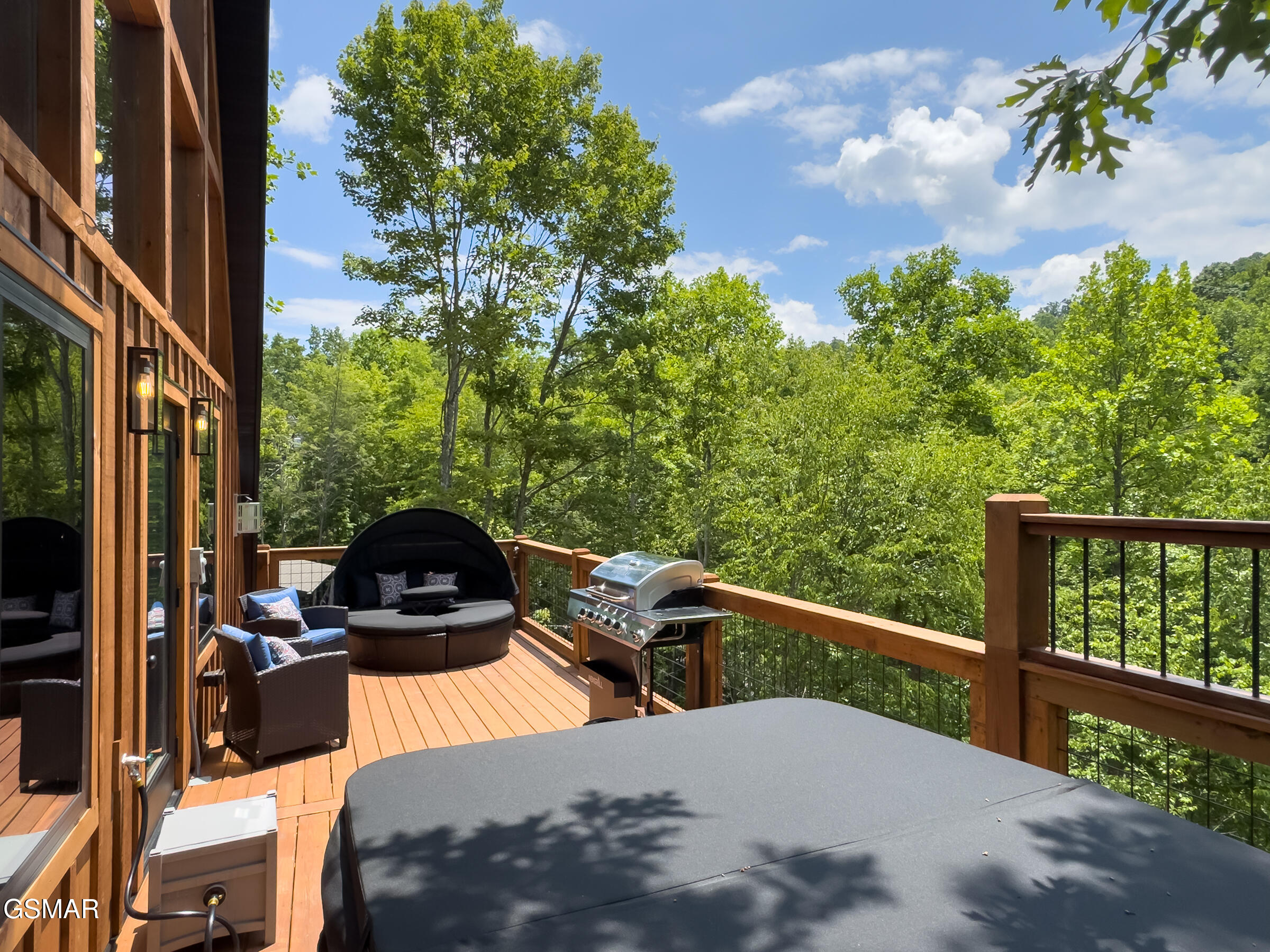 2119 Beach Front Drive Sevierville TN 37862