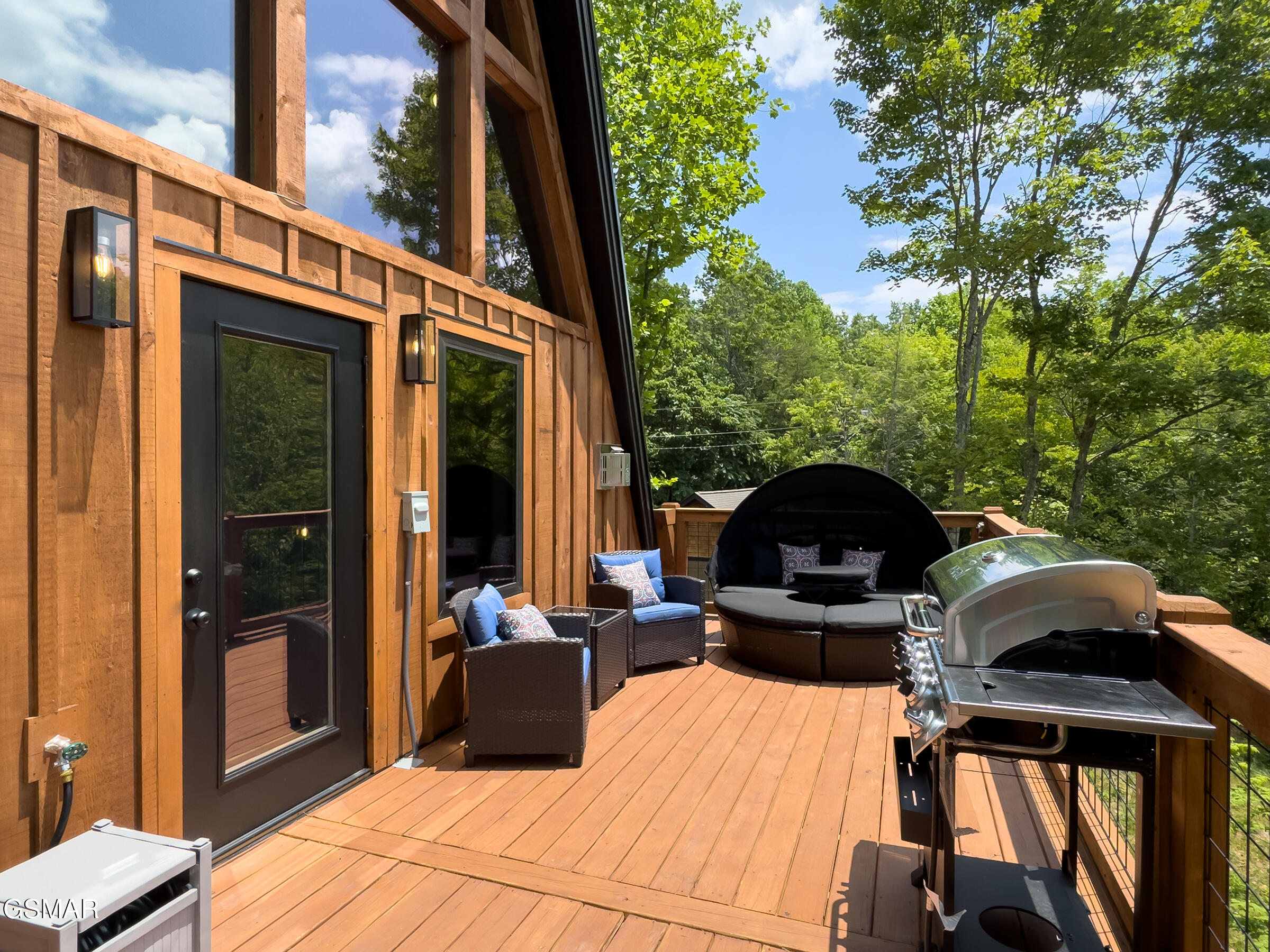 2119 Beach Front Drive Sevierville TN 37862