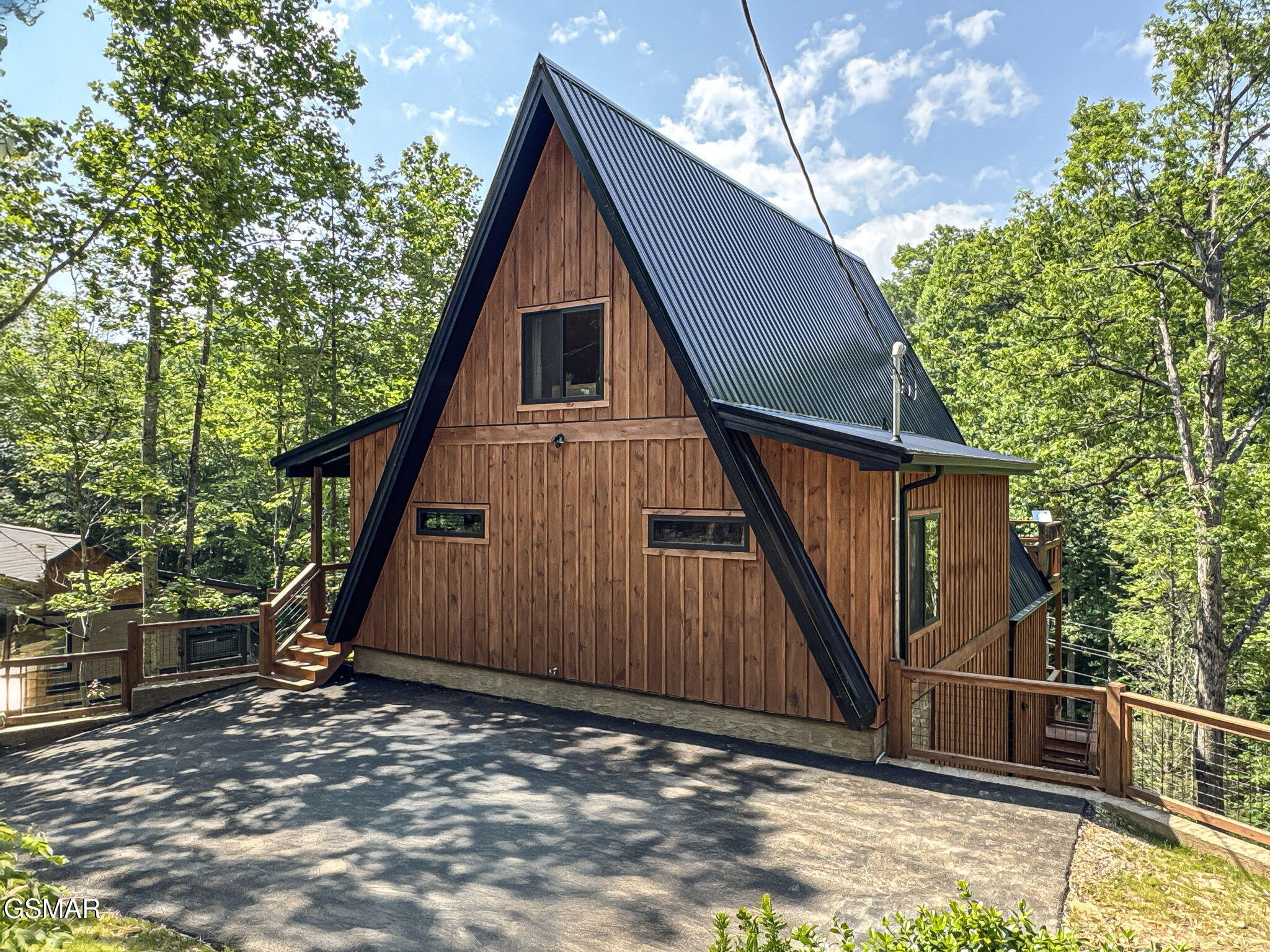 2119 Beach Front Drive Sevierville TN 37862