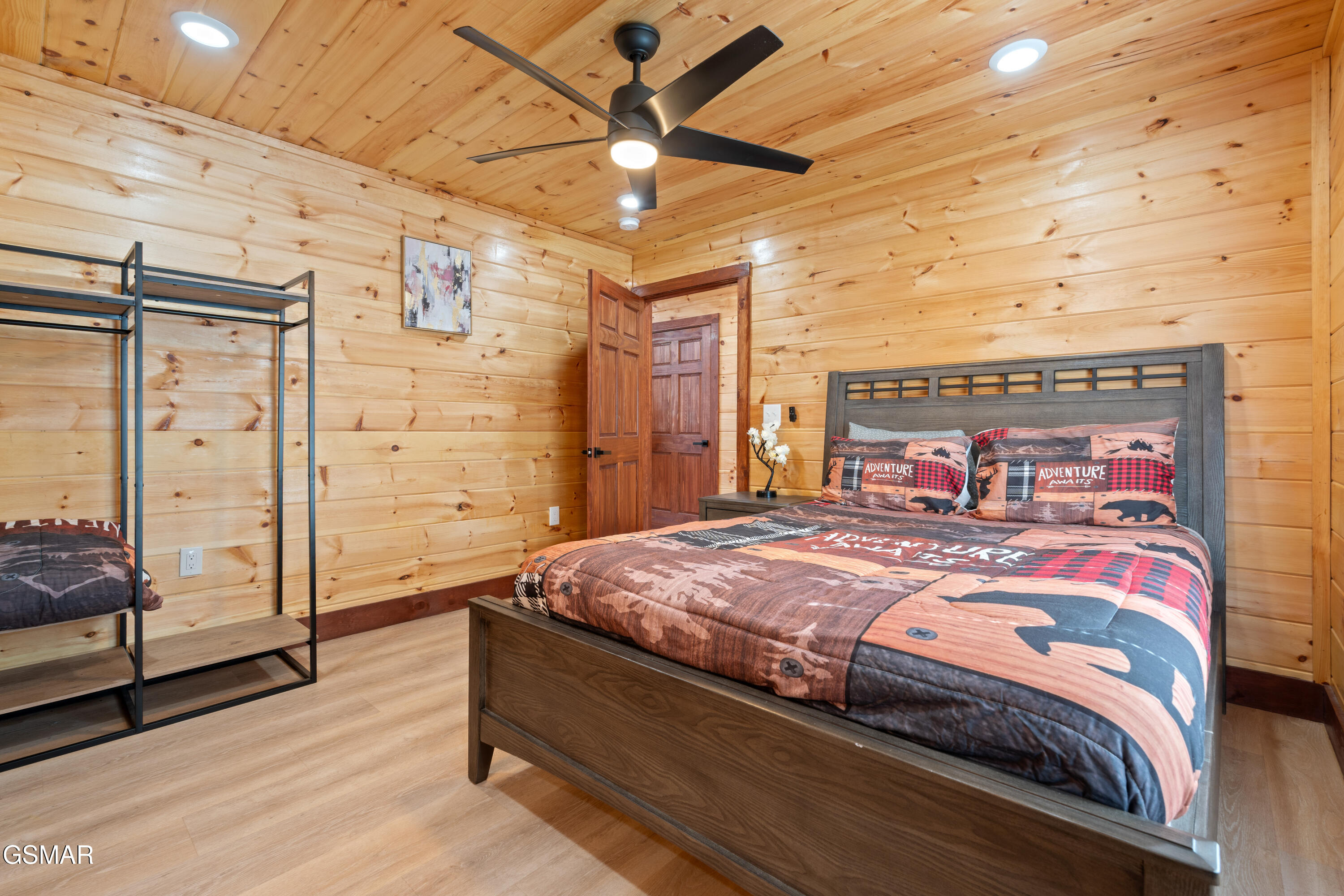 3115 Emerald Springs Loop Sevierville TN 37862