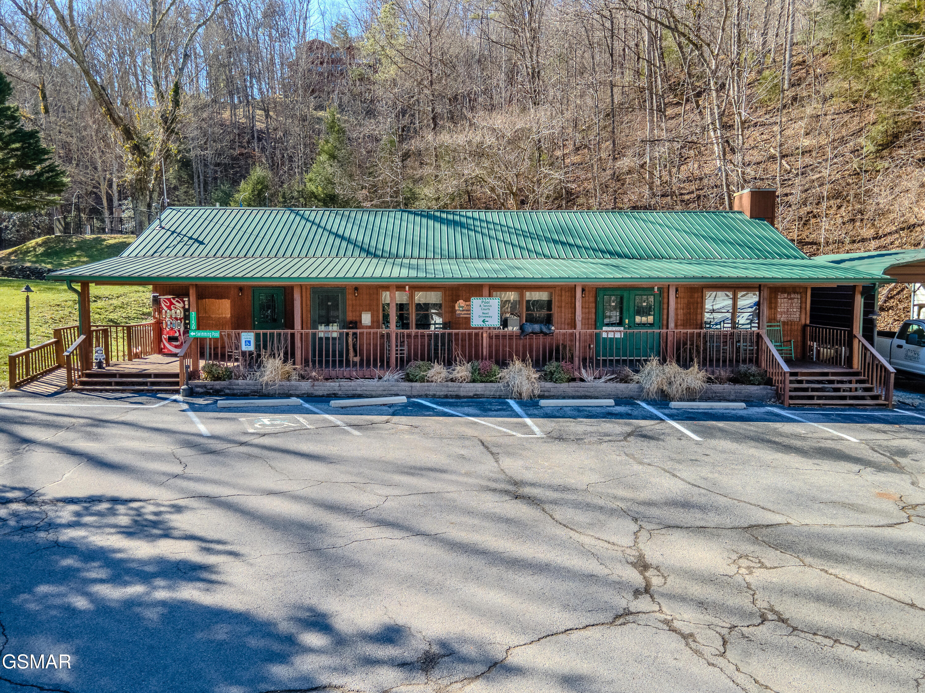 3115 Emerald Springs Loop Sevierville TN 37862