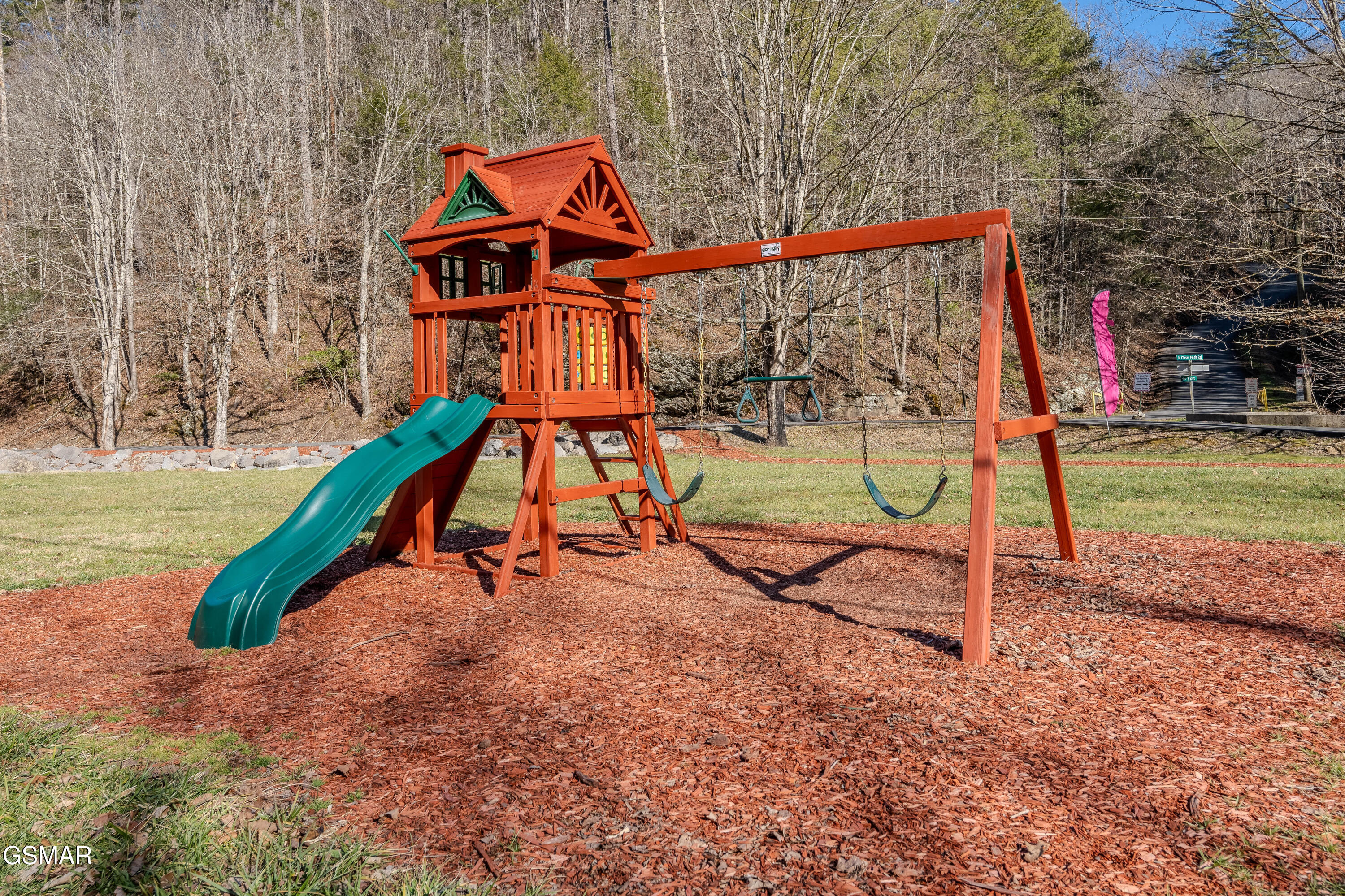 3115 Emerald Springs Loop Sevierville TN 37862