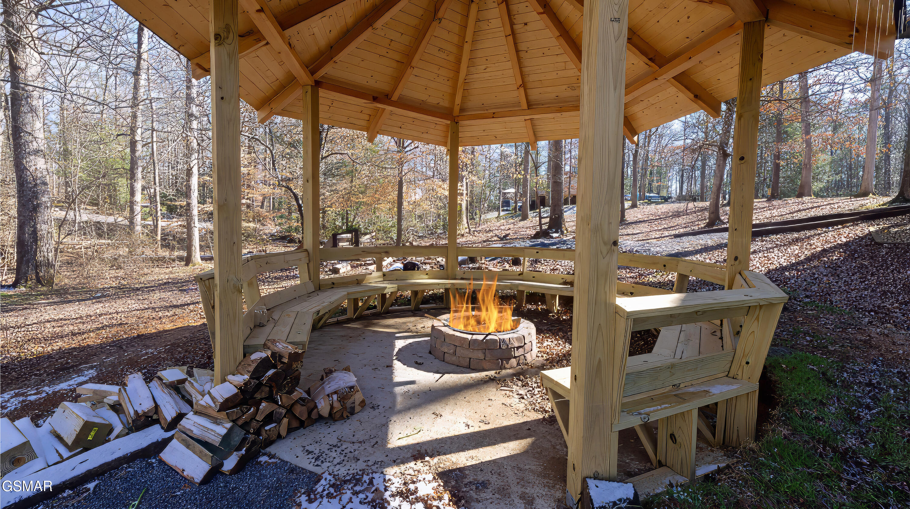 1501 Peach Tree Street Pigeon Forge TN 37862