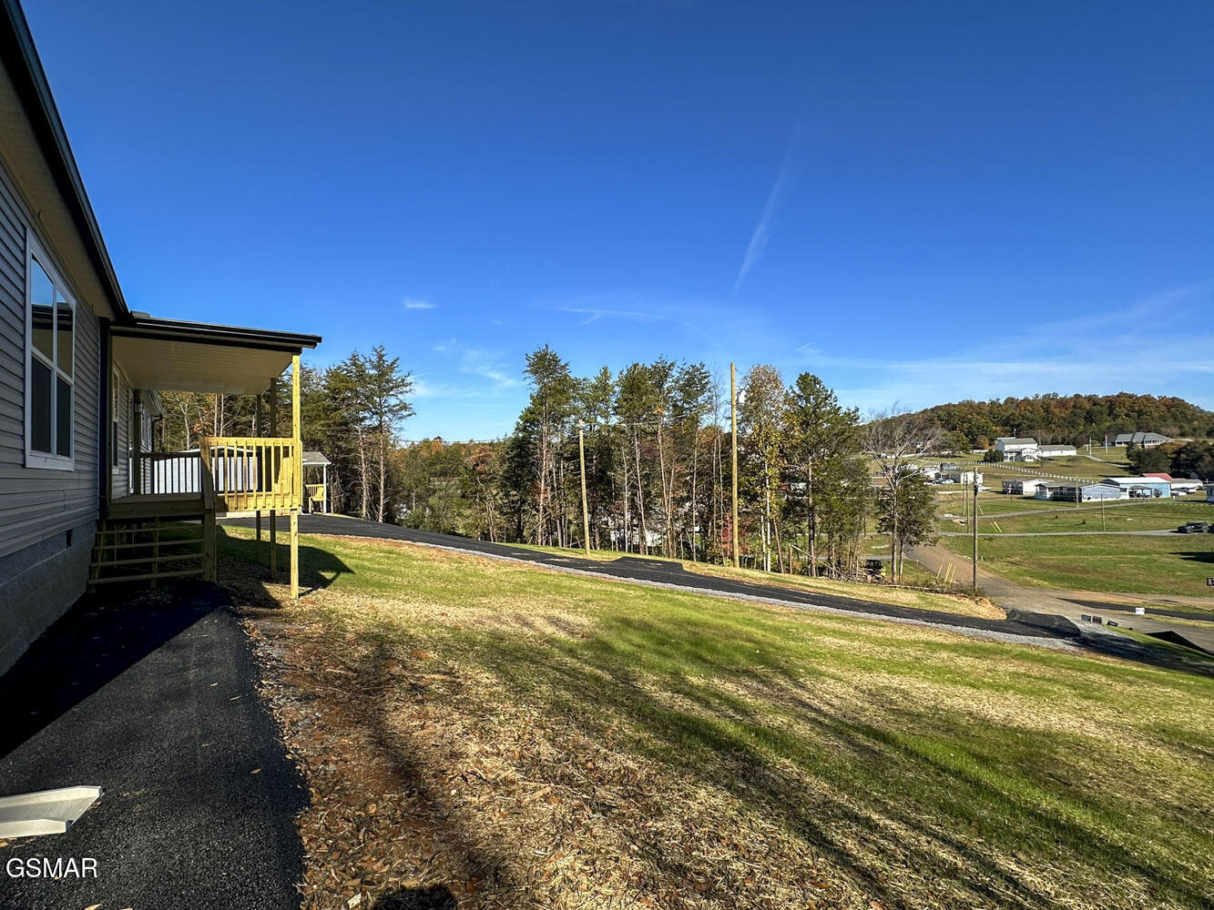 350 Bungalow Drive Dandridge TN 37725