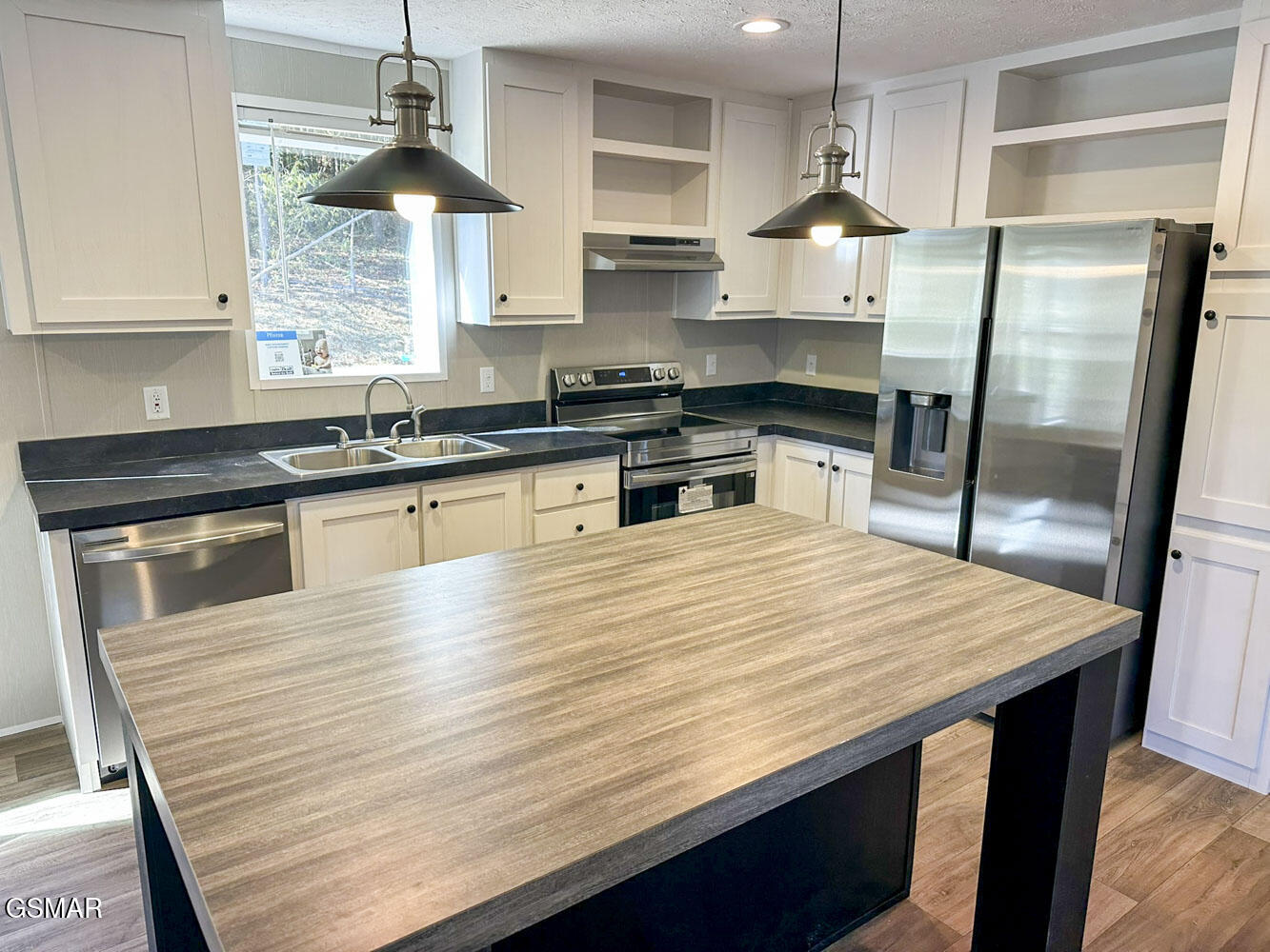 350 Bungalow Drive Dandridge TN 37725