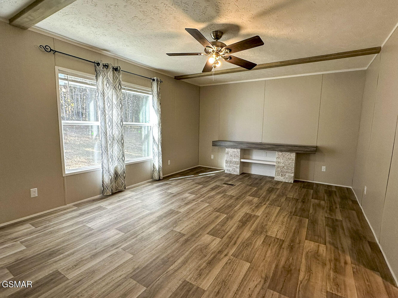 350 Bungalow Drive Dandridge TN 37725