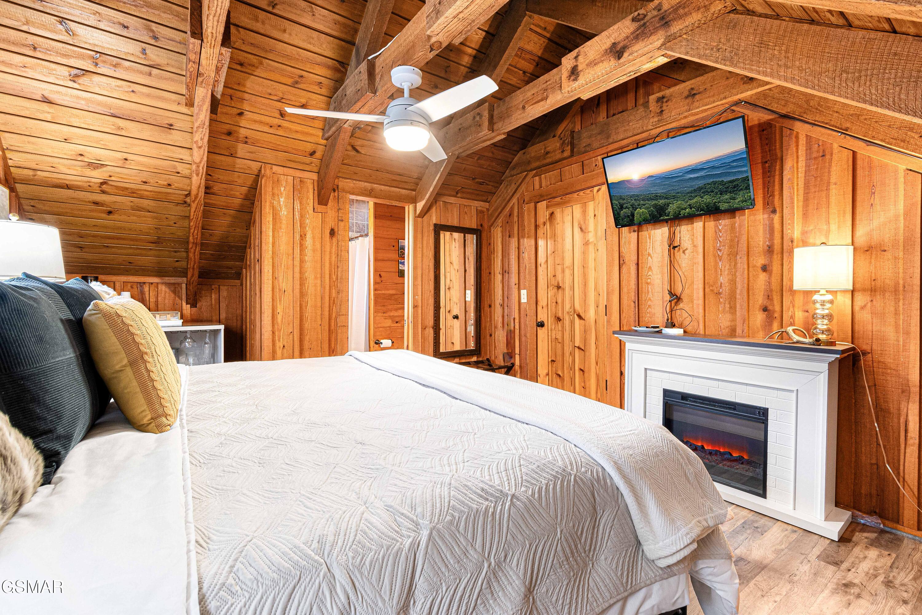 3115 E Parkway Gatlinburg TN 37738