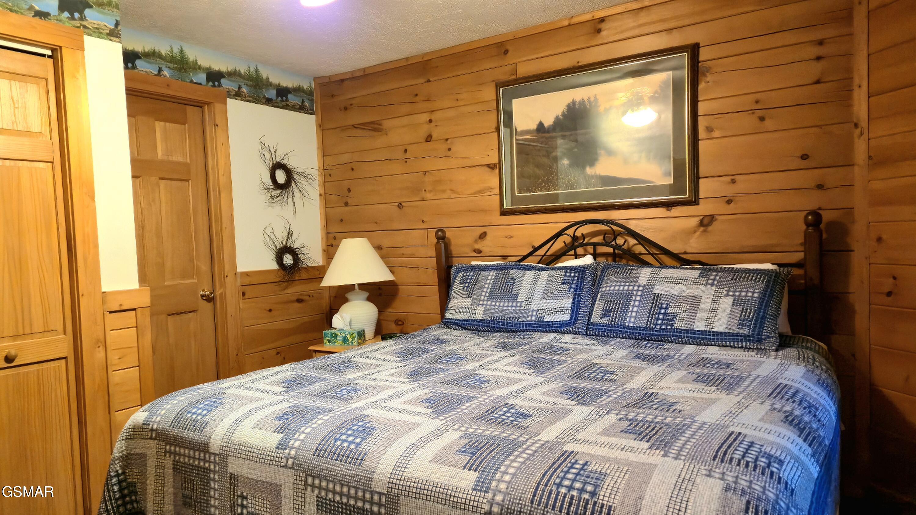 742 Yona Trail Way Gatlinburg TN 37738