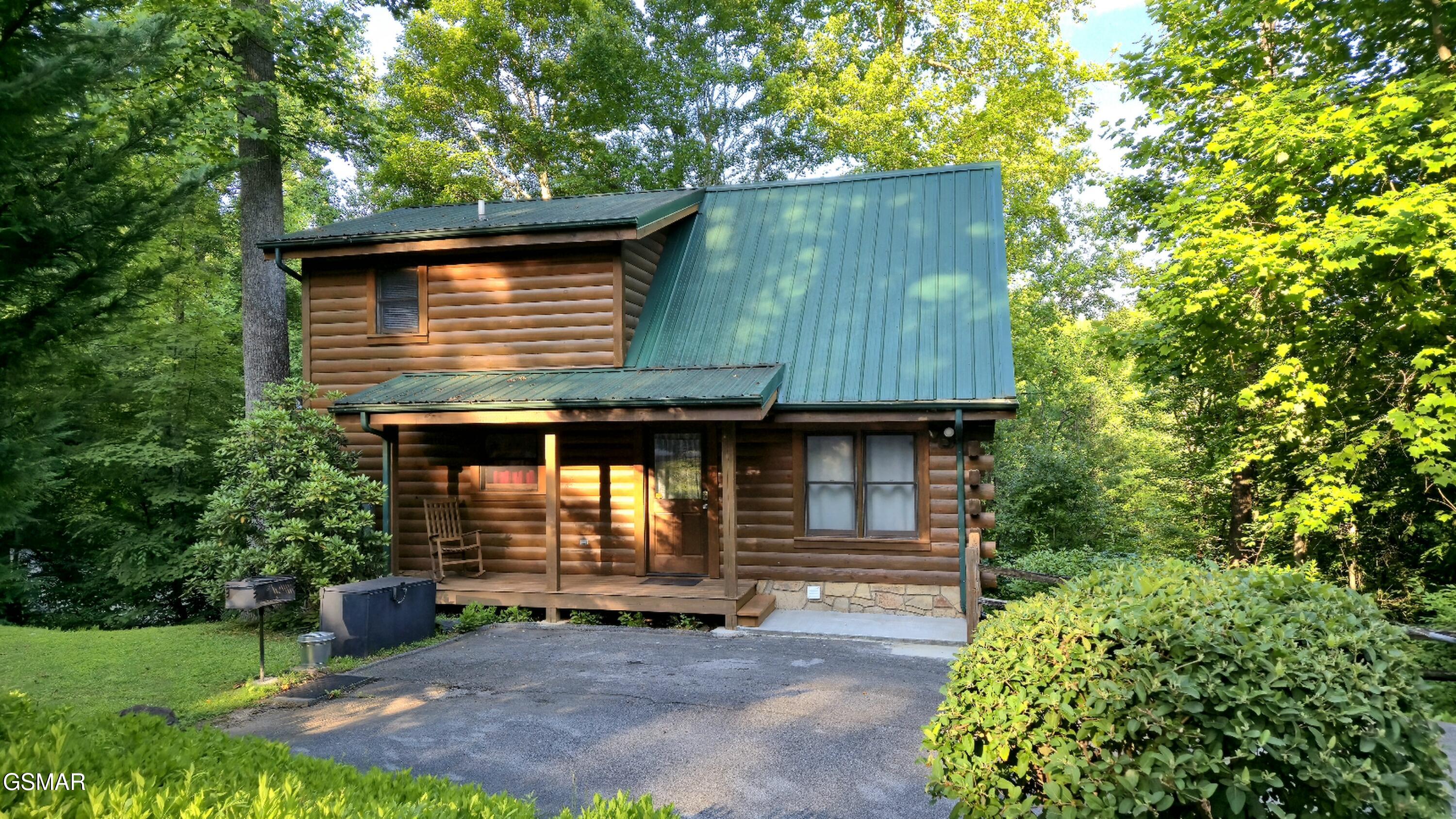 742 Yona Trail Way Gatlinburg TN 37738