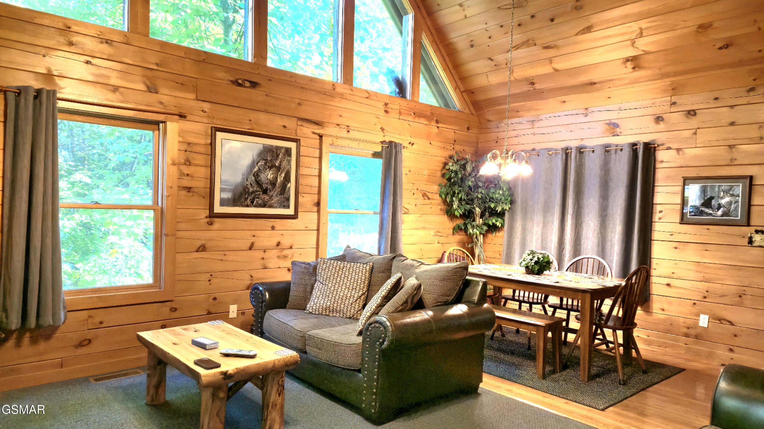 742 Yona Trail Way Gatlinburg TN 37738