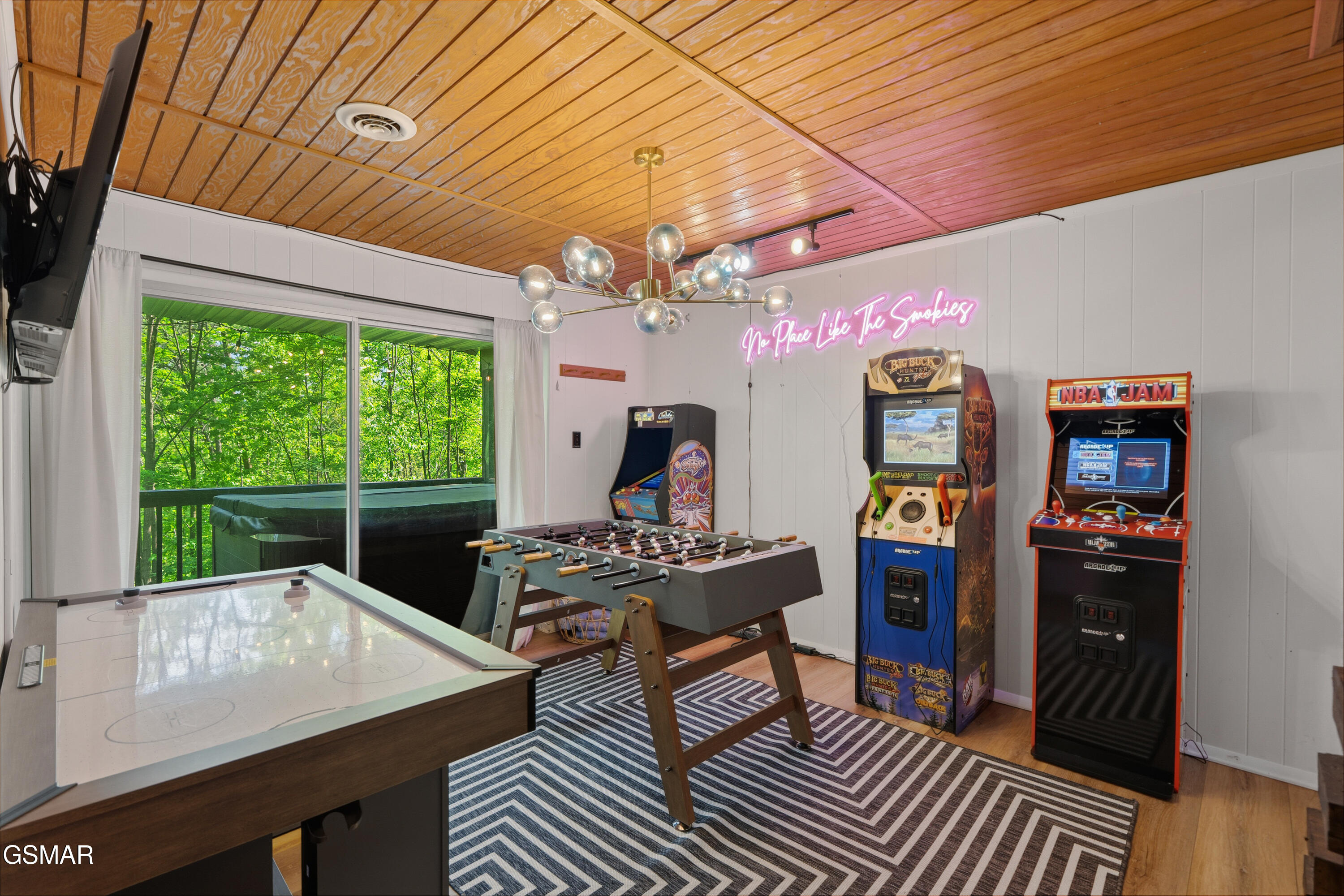 715 Upper Windsor Way Gatlinburg TN 37738