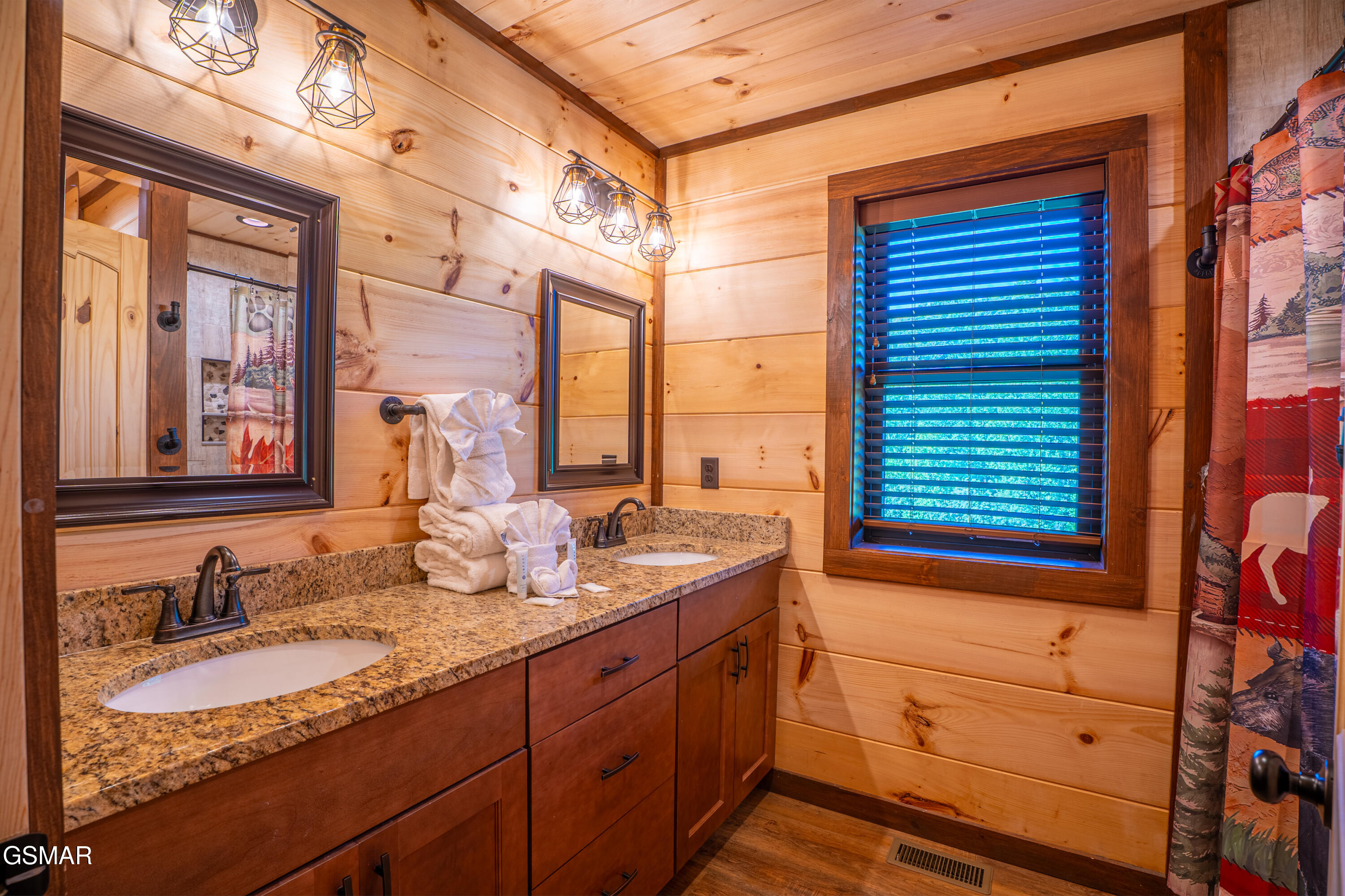 2446 Misty Shadows Drive Sevierville TN 37862