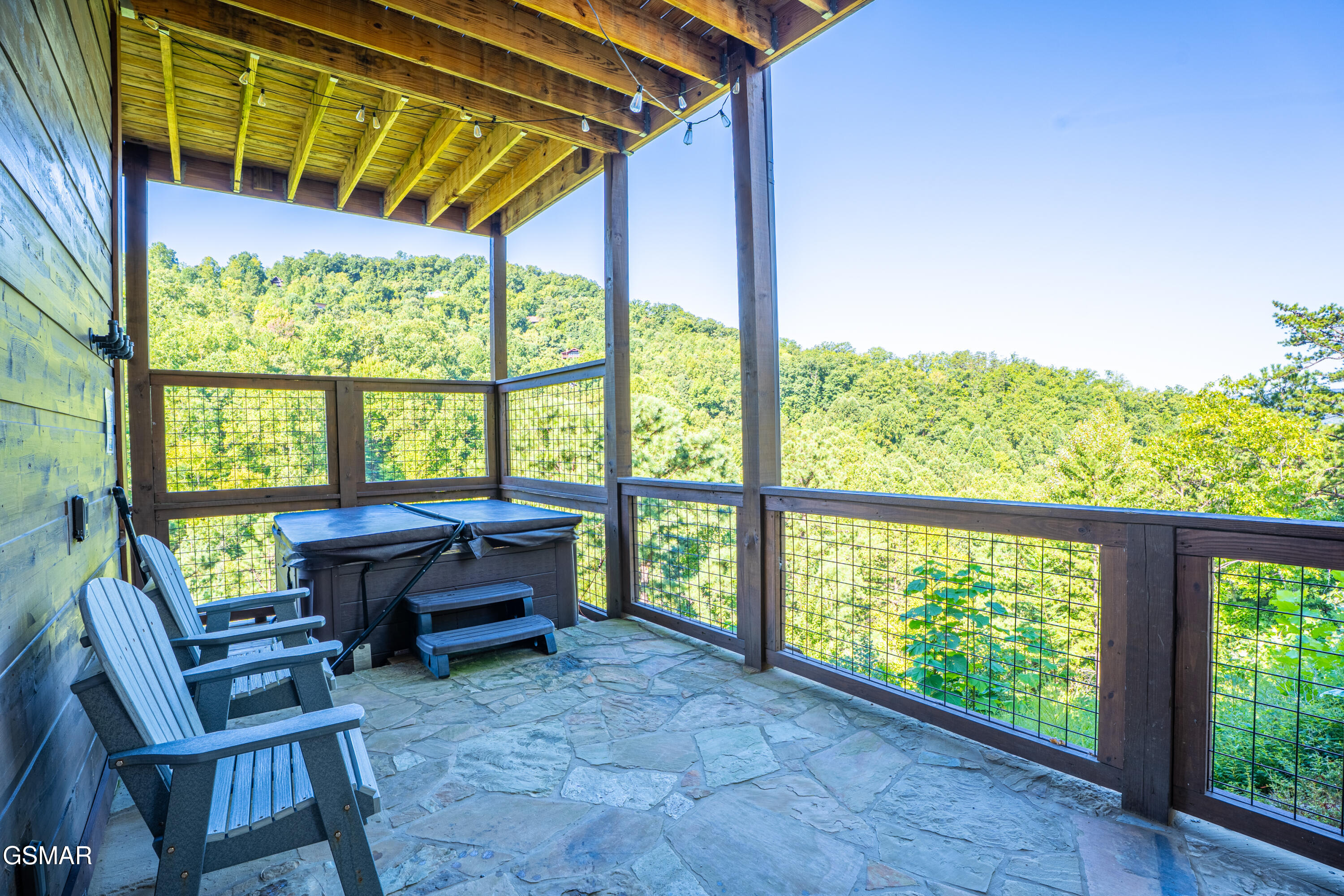 2446 Misty Shadows Drive Sevierville TN 37862
