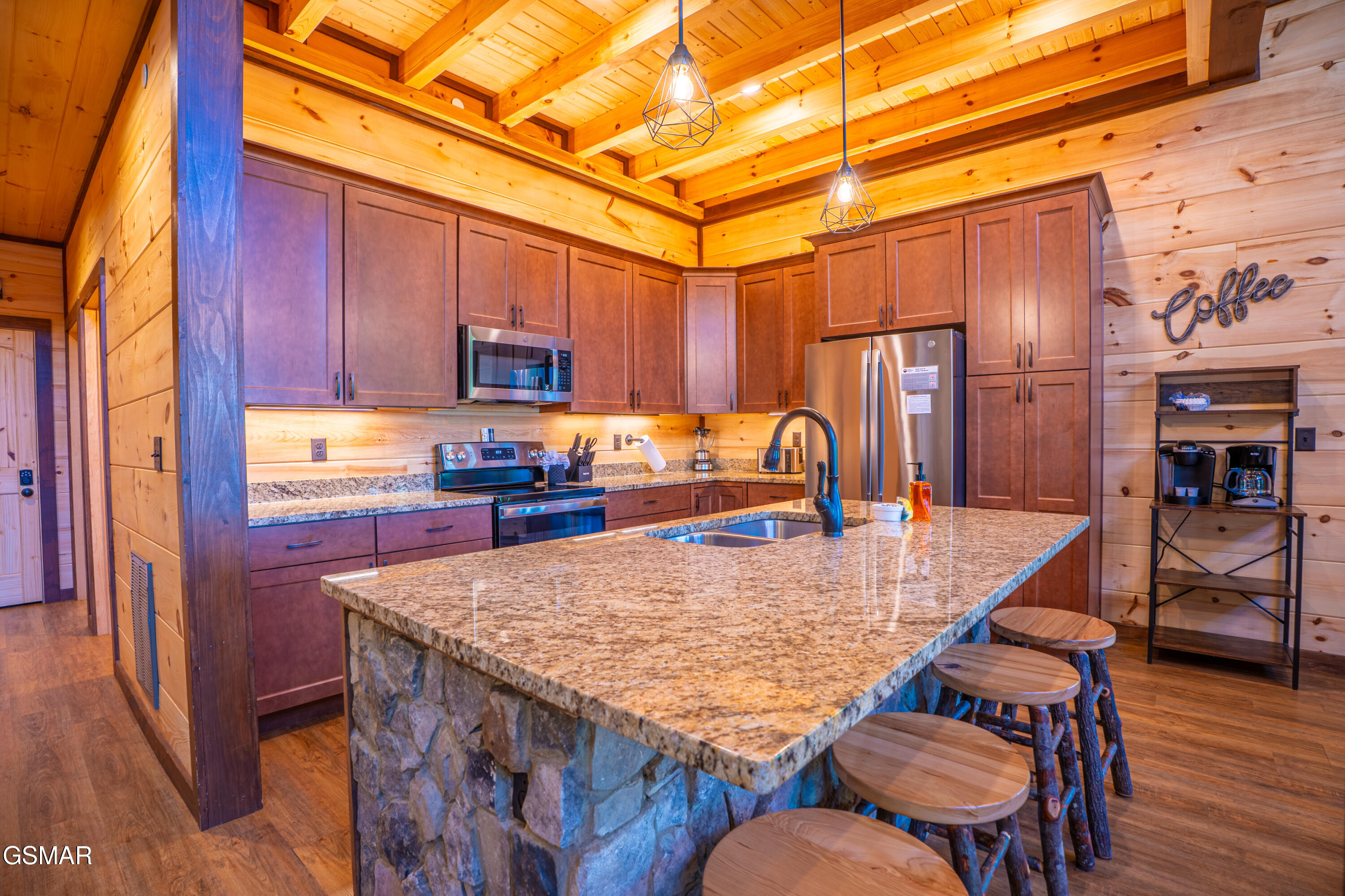 2446 Misty Shadows Drive Sevierville TN 37862