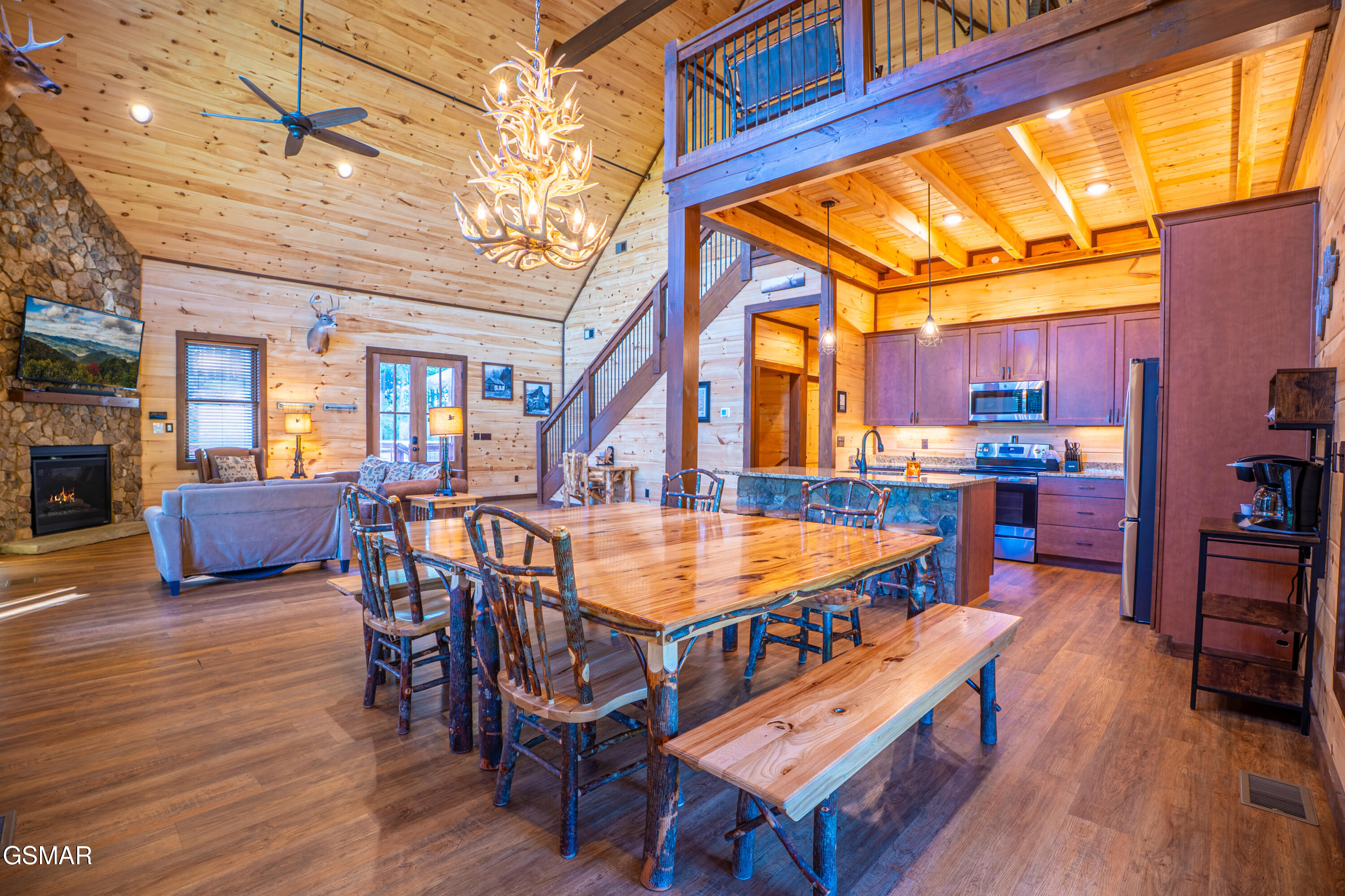 2446 Misty Shadows Drive Sevierville TN 37862