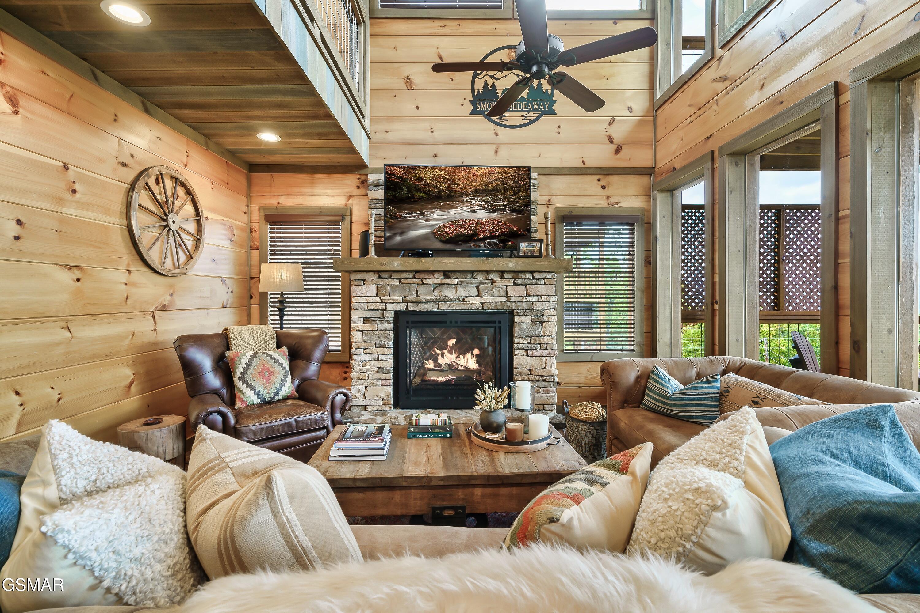 1132 Villa Overlook Way Gatlinburg TN 37738