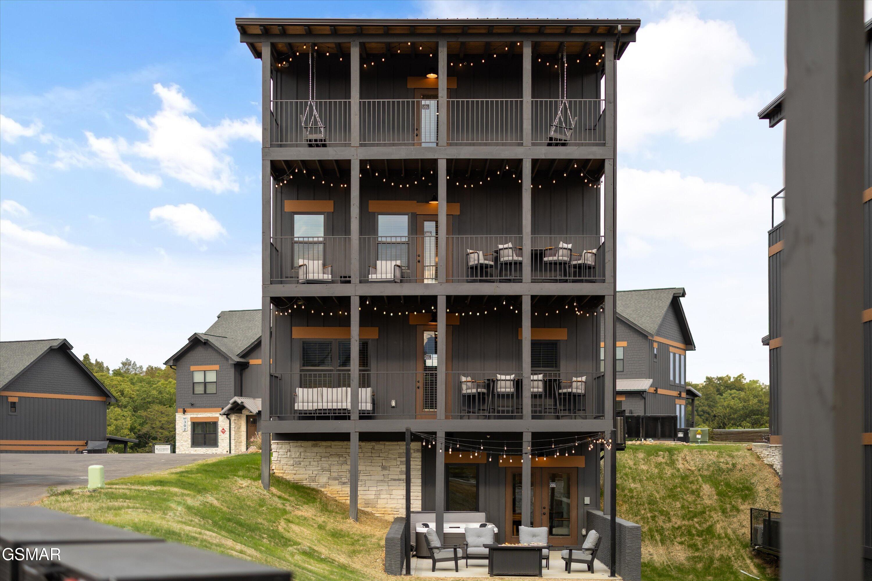 297 Rambling Creek Way Sevierville TN 37862