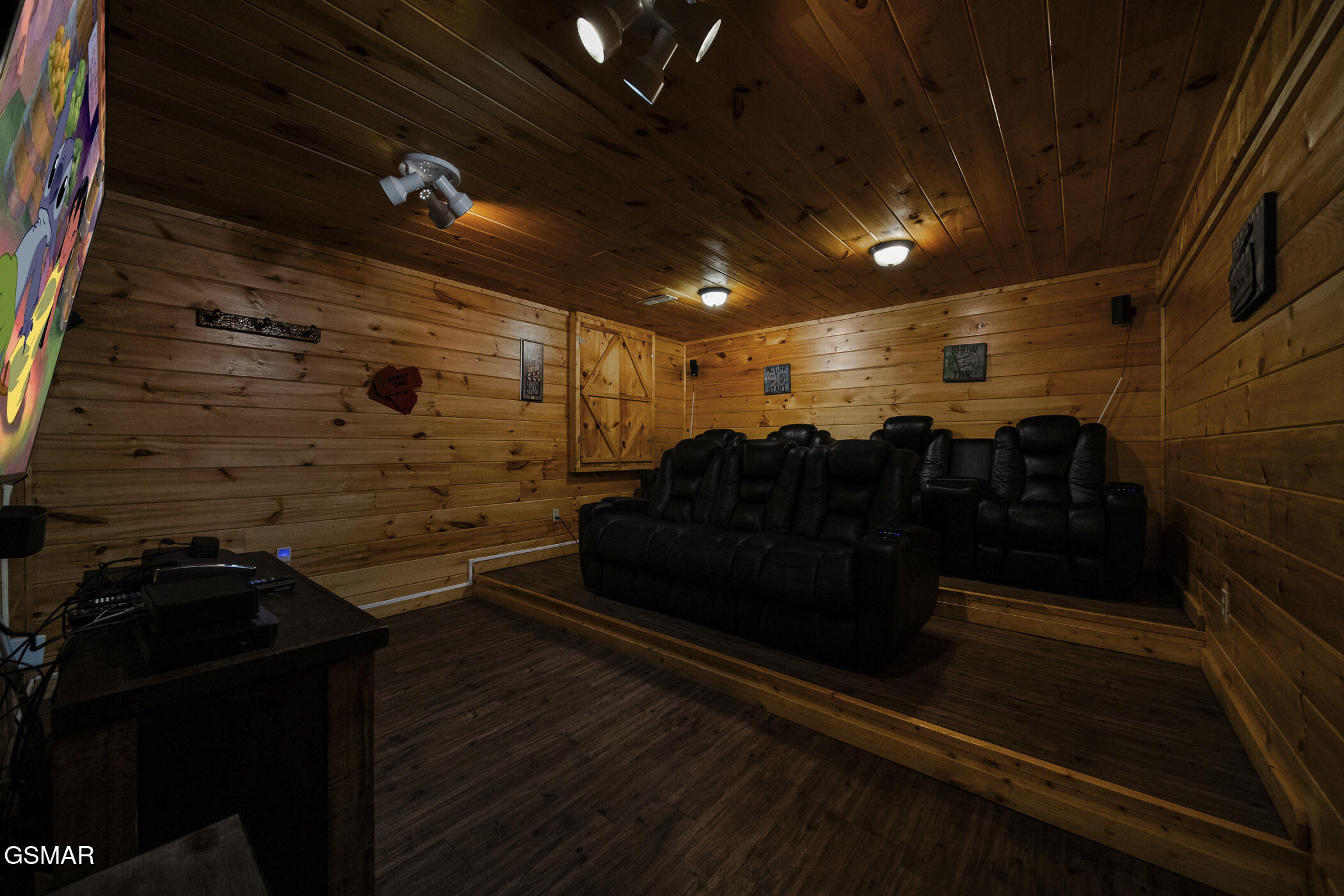 4750 Townsend Drive Gatlinburg TN 37738