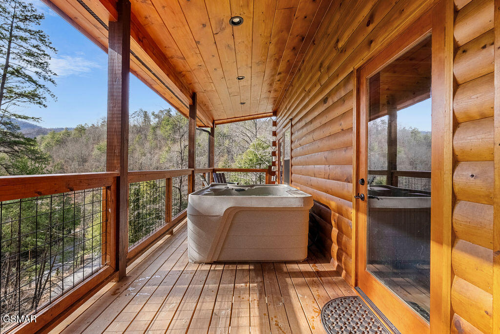 2382 Headrick Lead Sevierville TN 37862