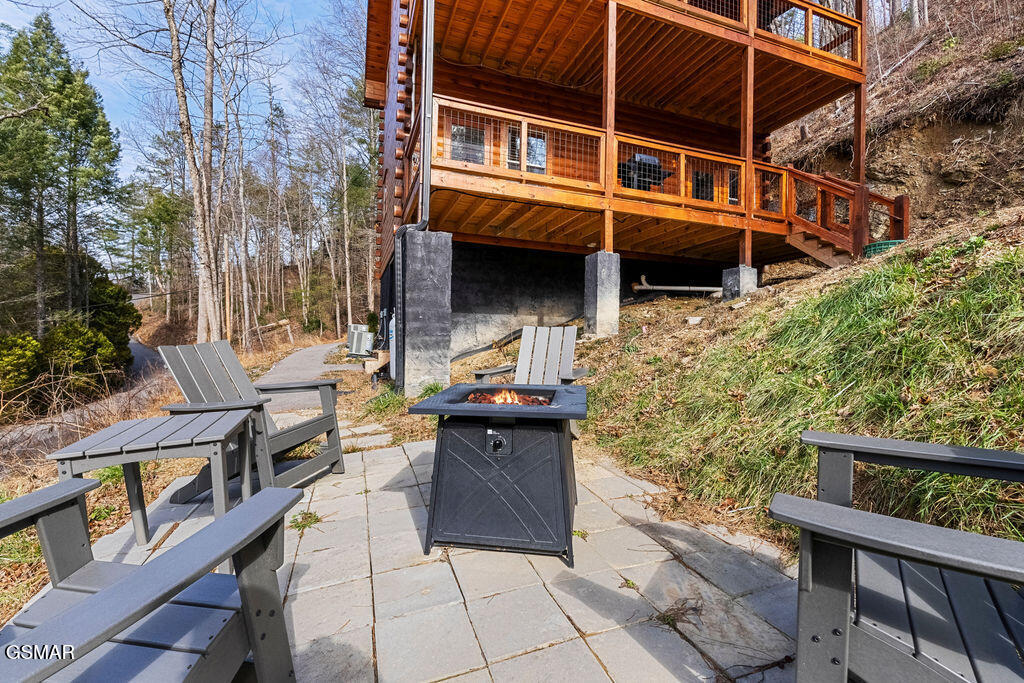 2382 Headrick Lead Sevierville TN 37862