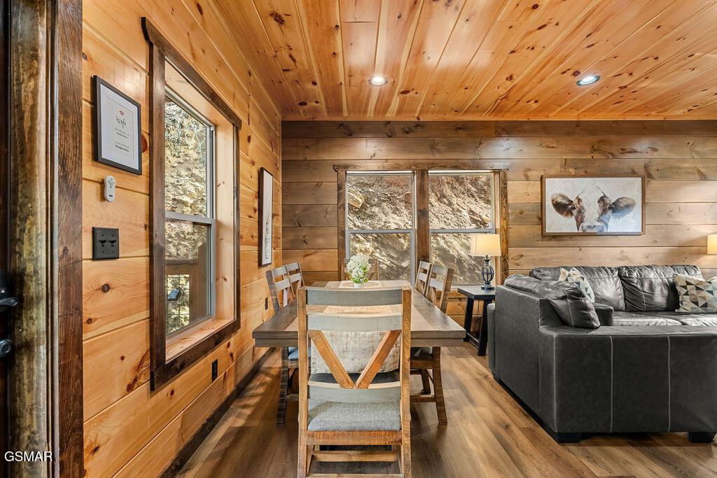 2382 Headrick Lead Sevierville TN 37862