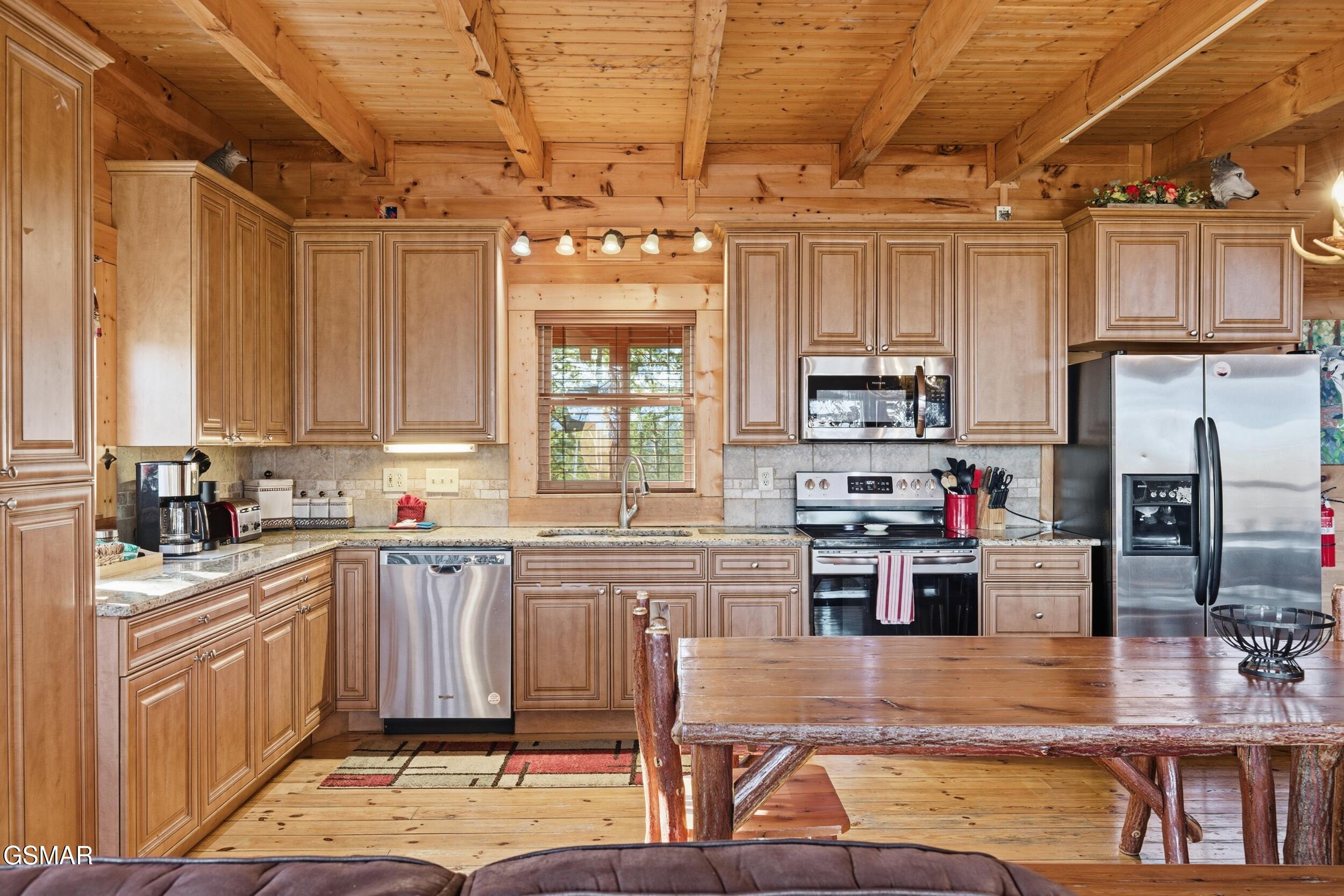 1707 Ridgecrest Drive Sevierville TN 37876