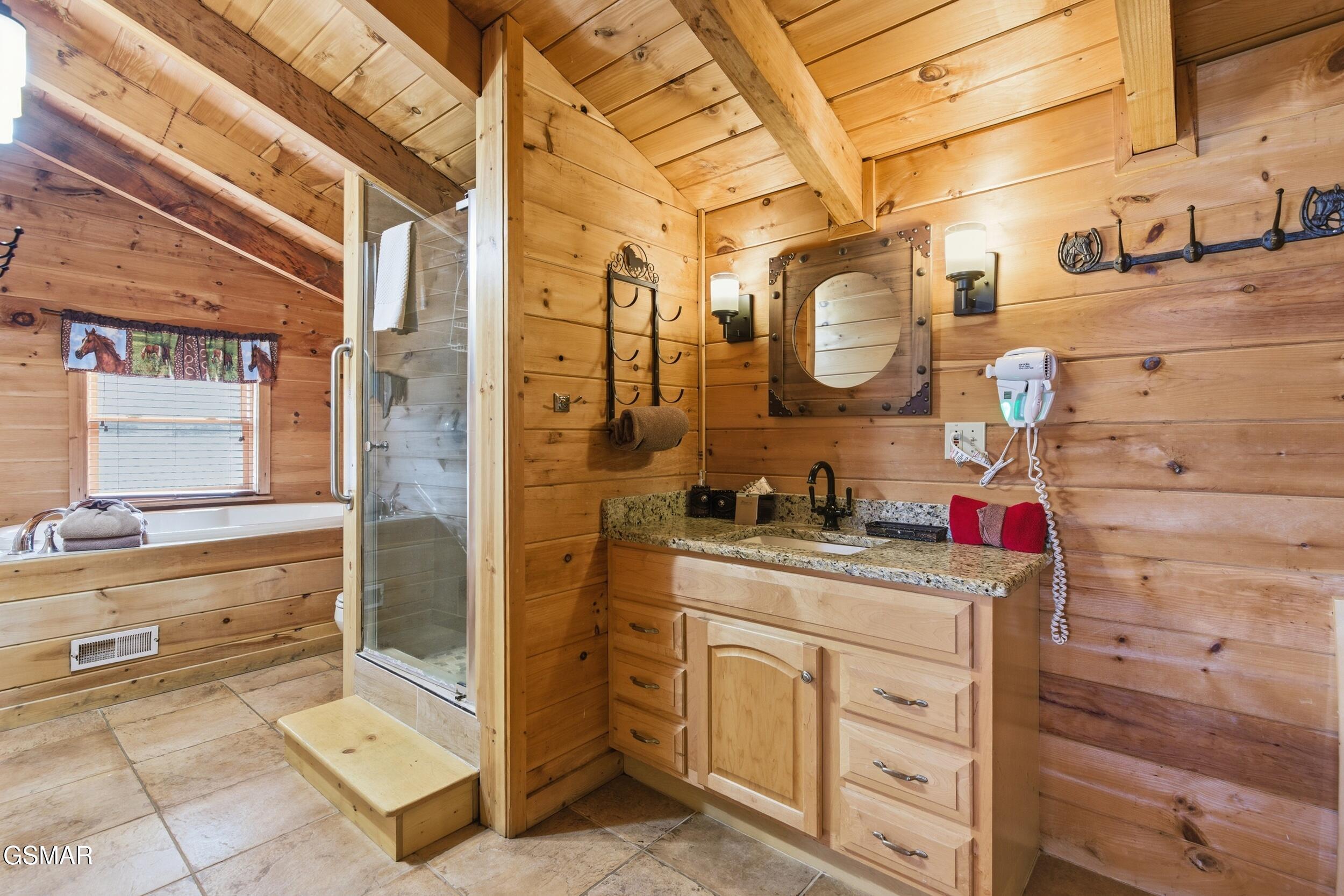 1707 Ridgecrest Drive Sevierville TN 37876