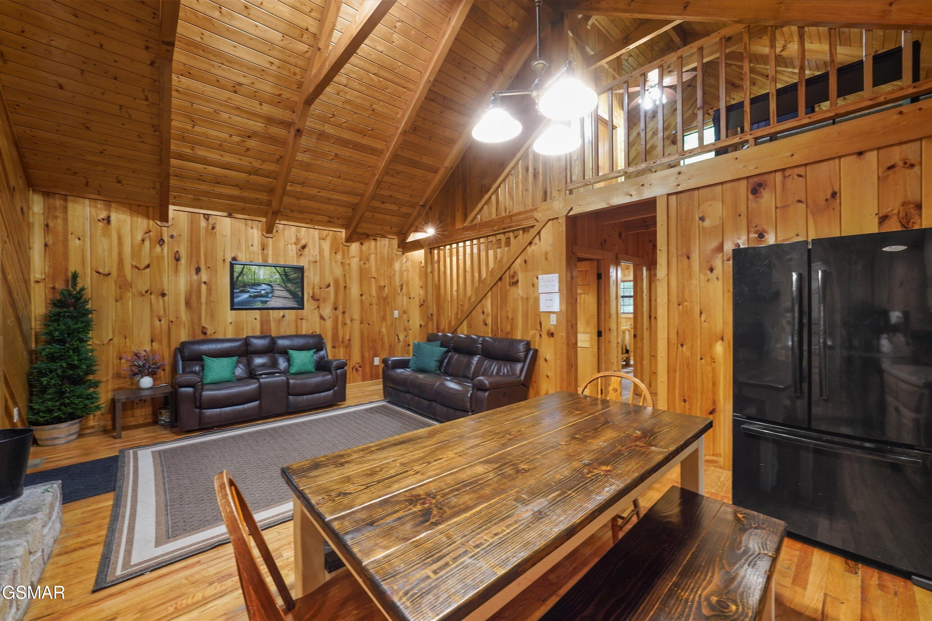 4164 Lumber Jack Way Sevierville TN 37876