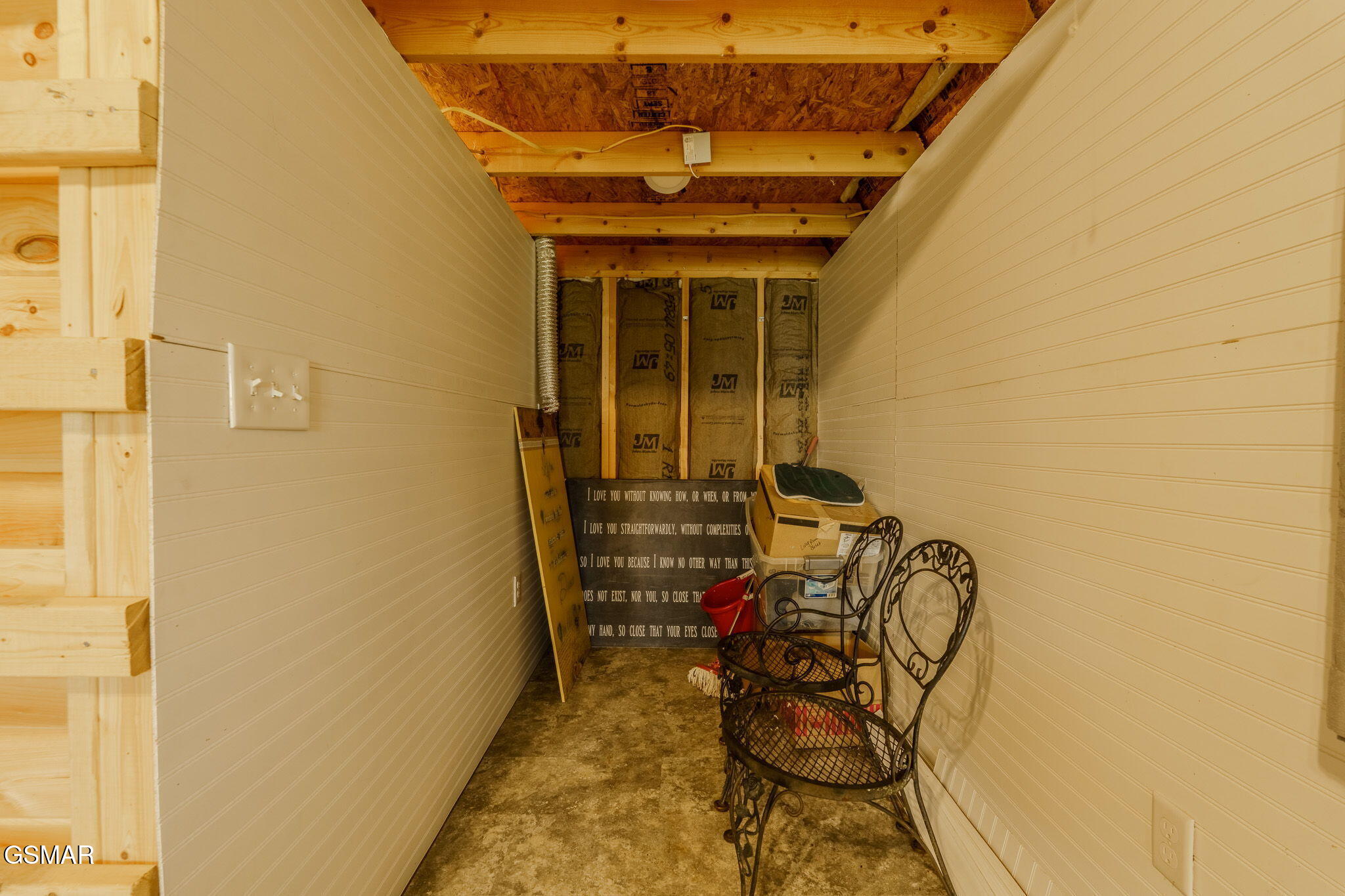 6389 Highway 411 Greenback TN 37742