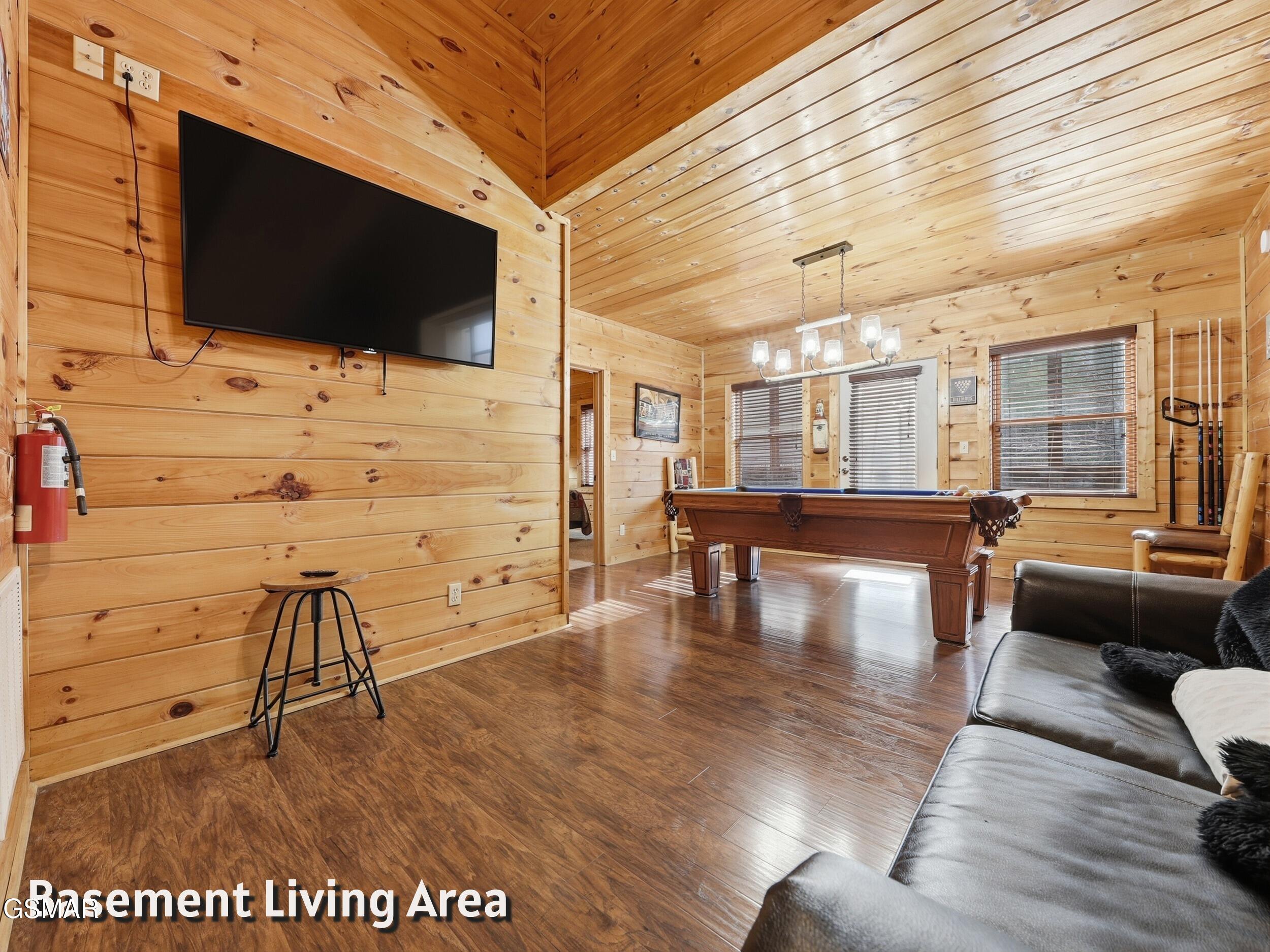 620 Chickasaw Gap Way Pigeon Forge TN 37863