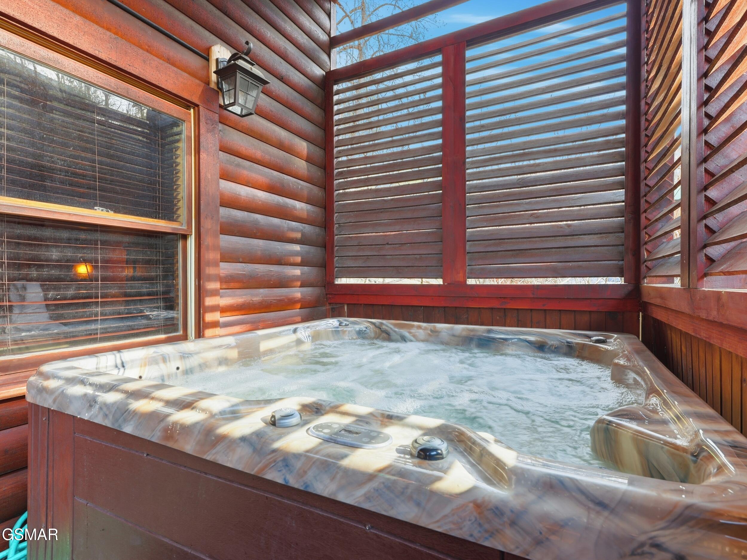 620 Chickasaw Gap Way Pigeon Forge TN 37863