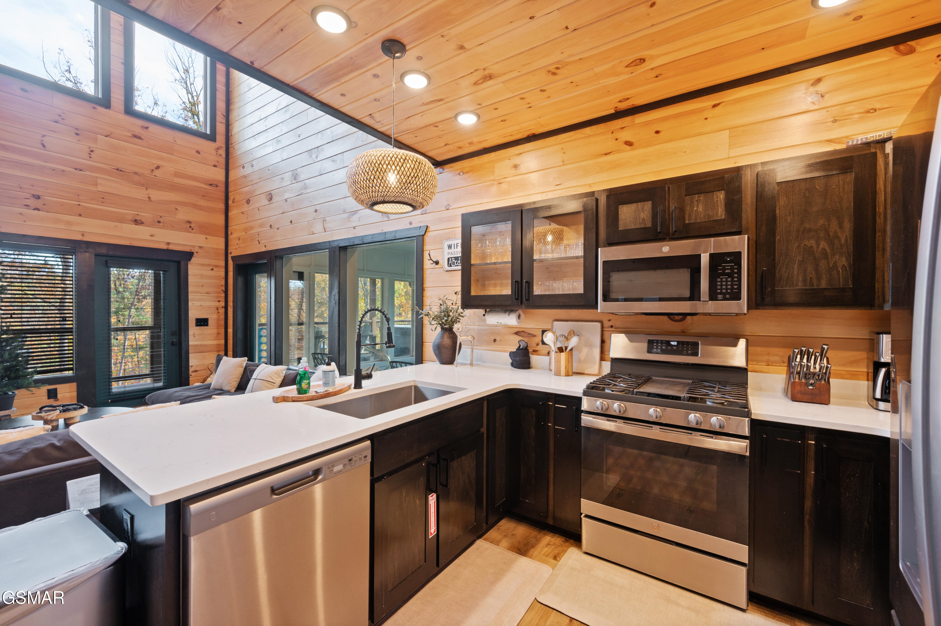 3105 Storm Bringer Drive Sevierville TN 37862