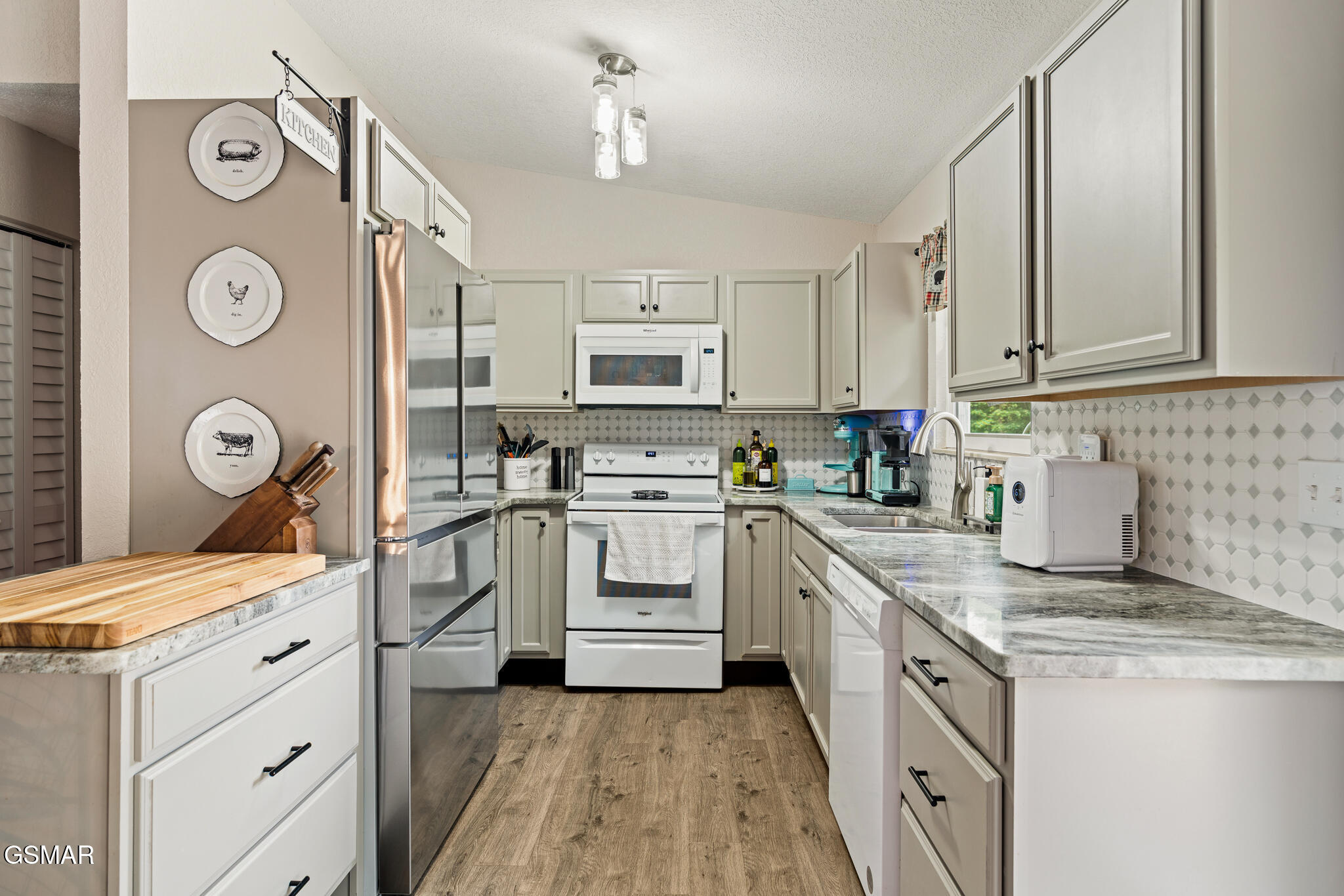 2360 Pinewood Drive Maryville TN 37803